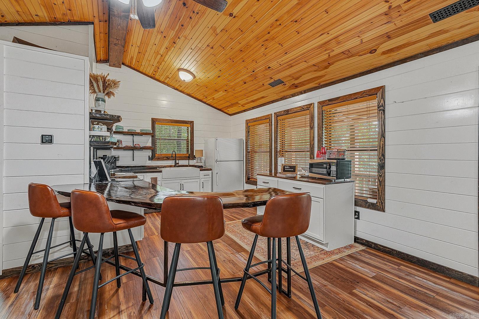 41 Springwood  Hardy, AR