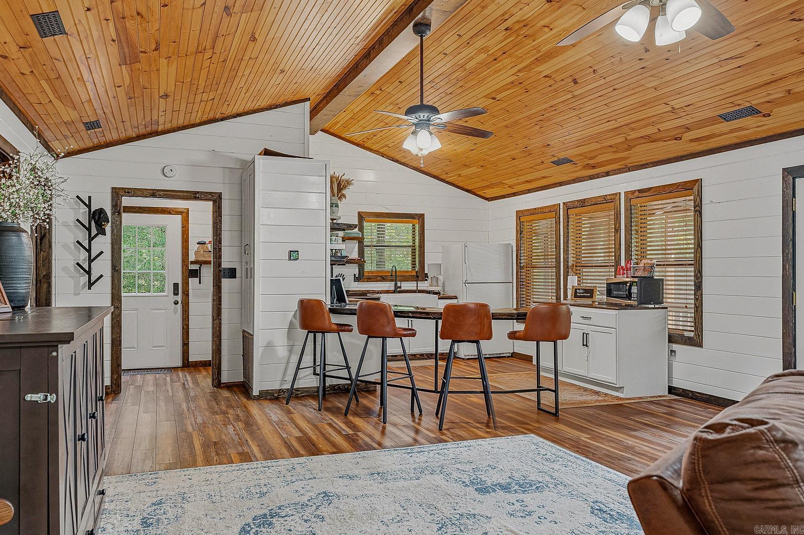 41 Springwood  Hardy, AR