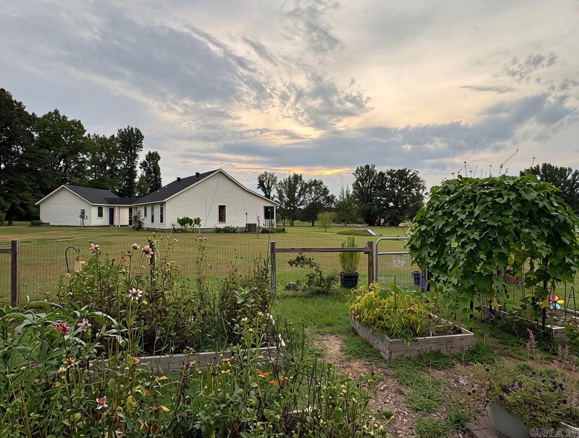 2742 Hwy 51 N  Arkadelphia, AR