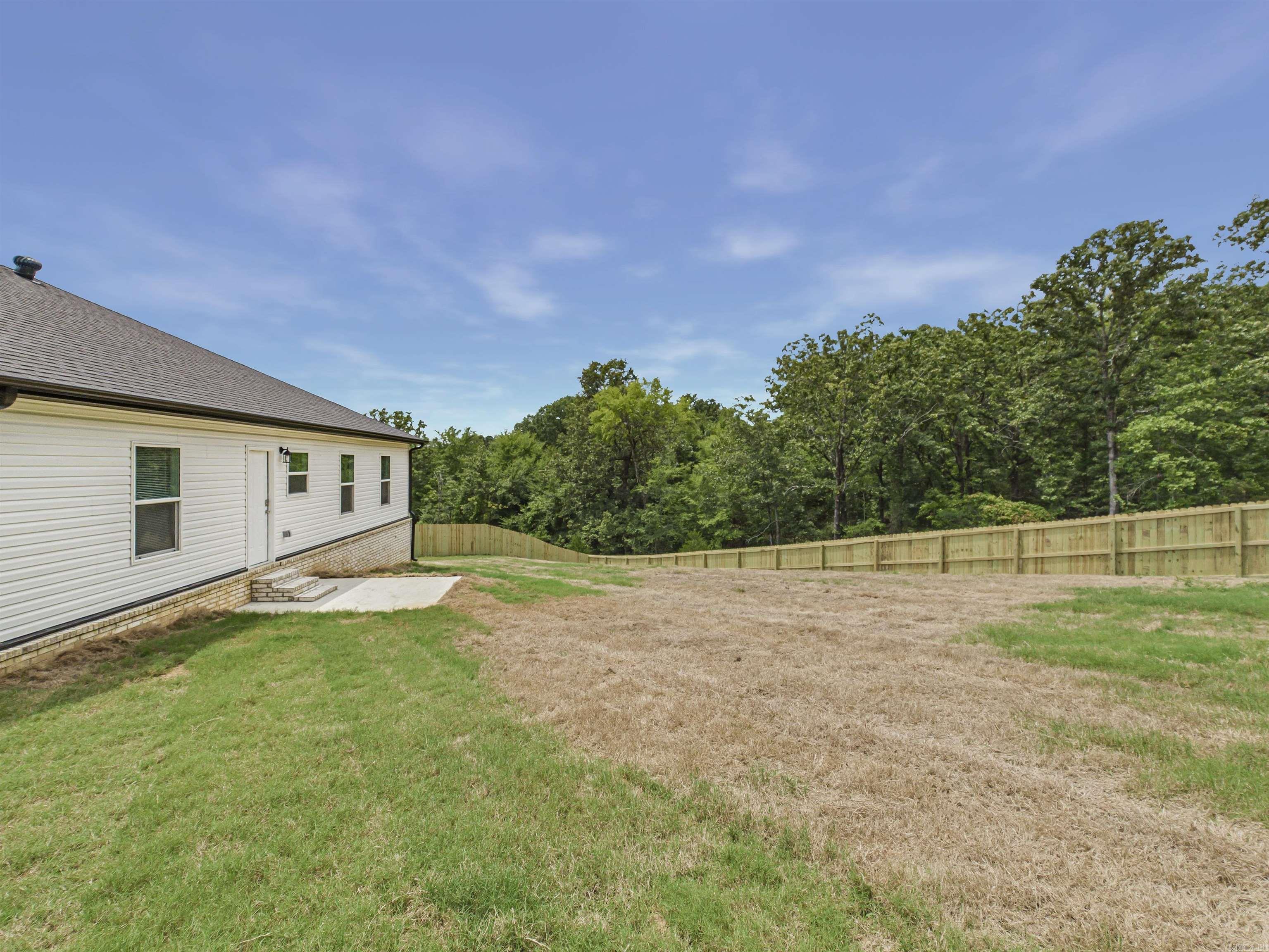 121.5 Coal Mountain Road  El Paso, AR