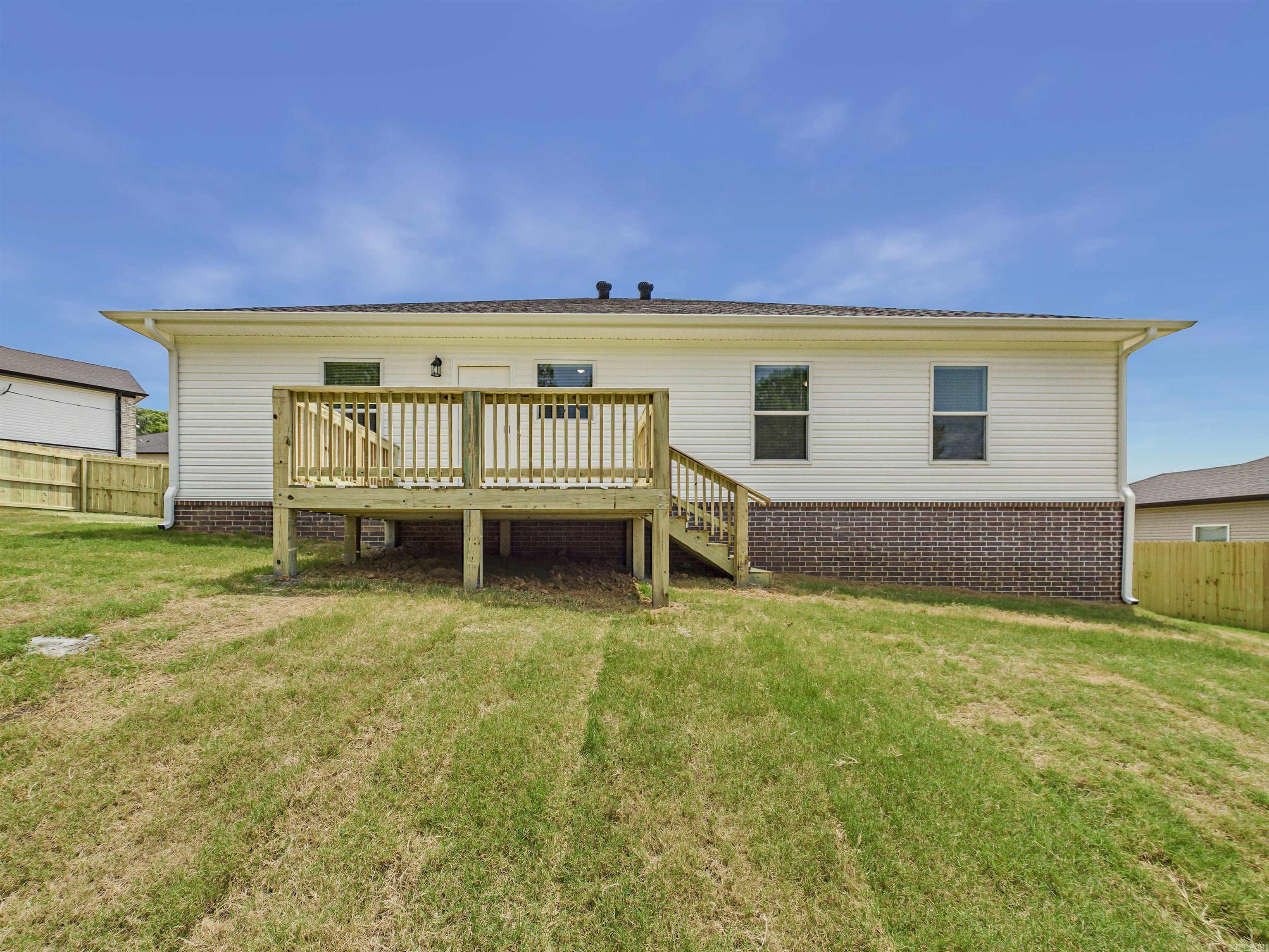 117.5 Coal Mountain Road  El Paso, AR