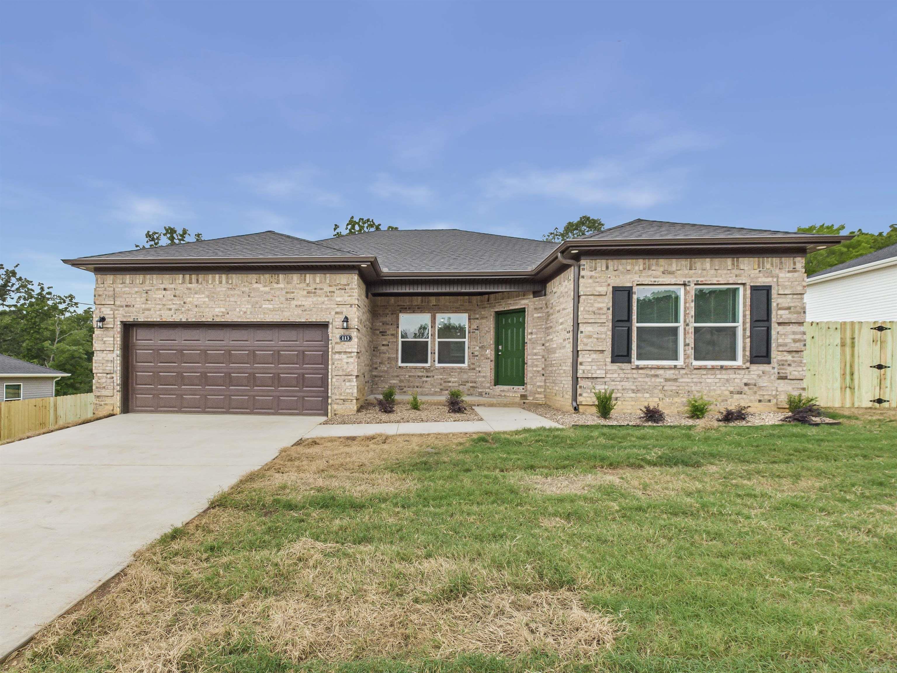 113.5 Coal Mountain Road  El Paso, AR