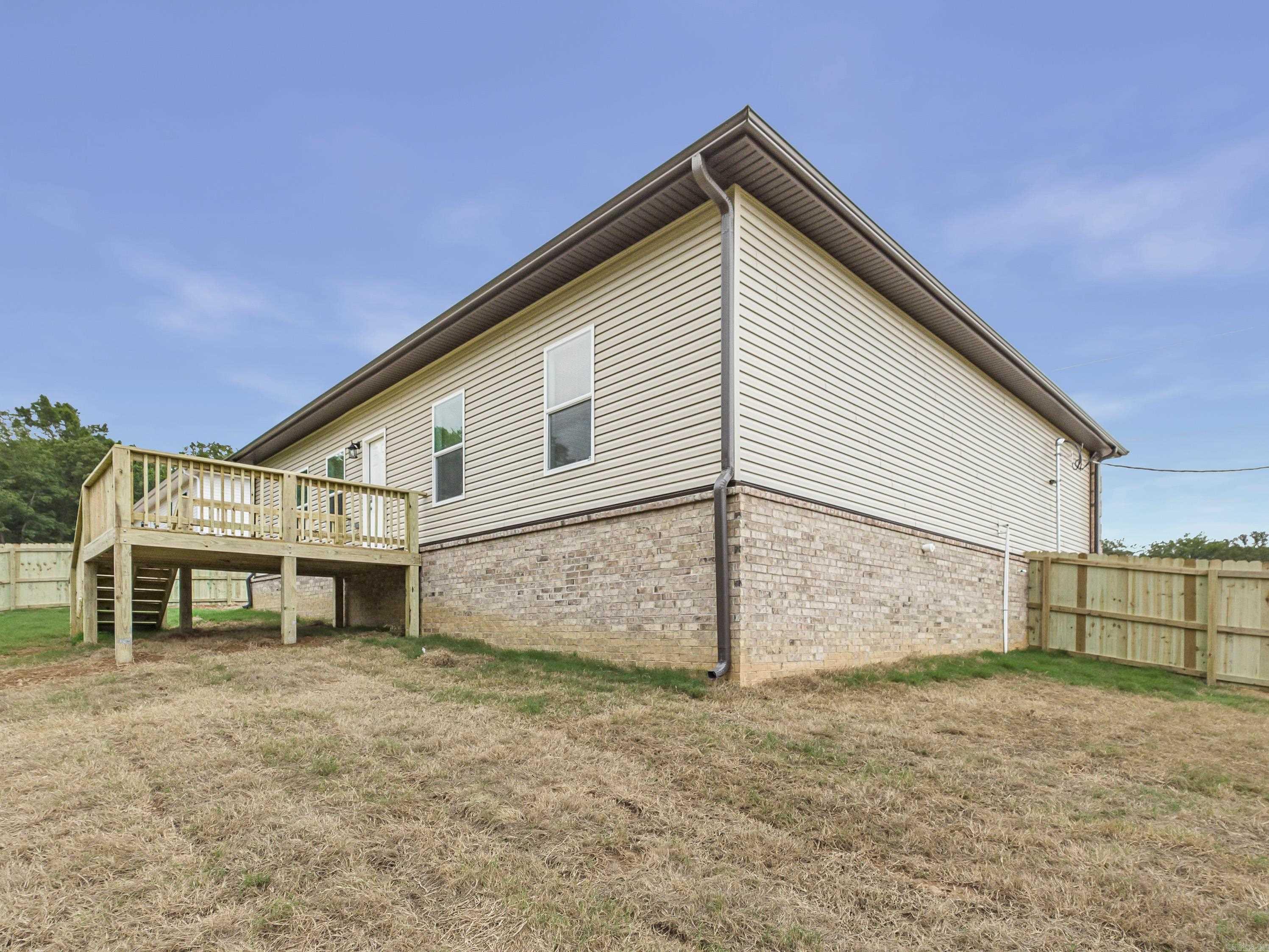 113.5 Coal Mountain Road  El Paso, AR