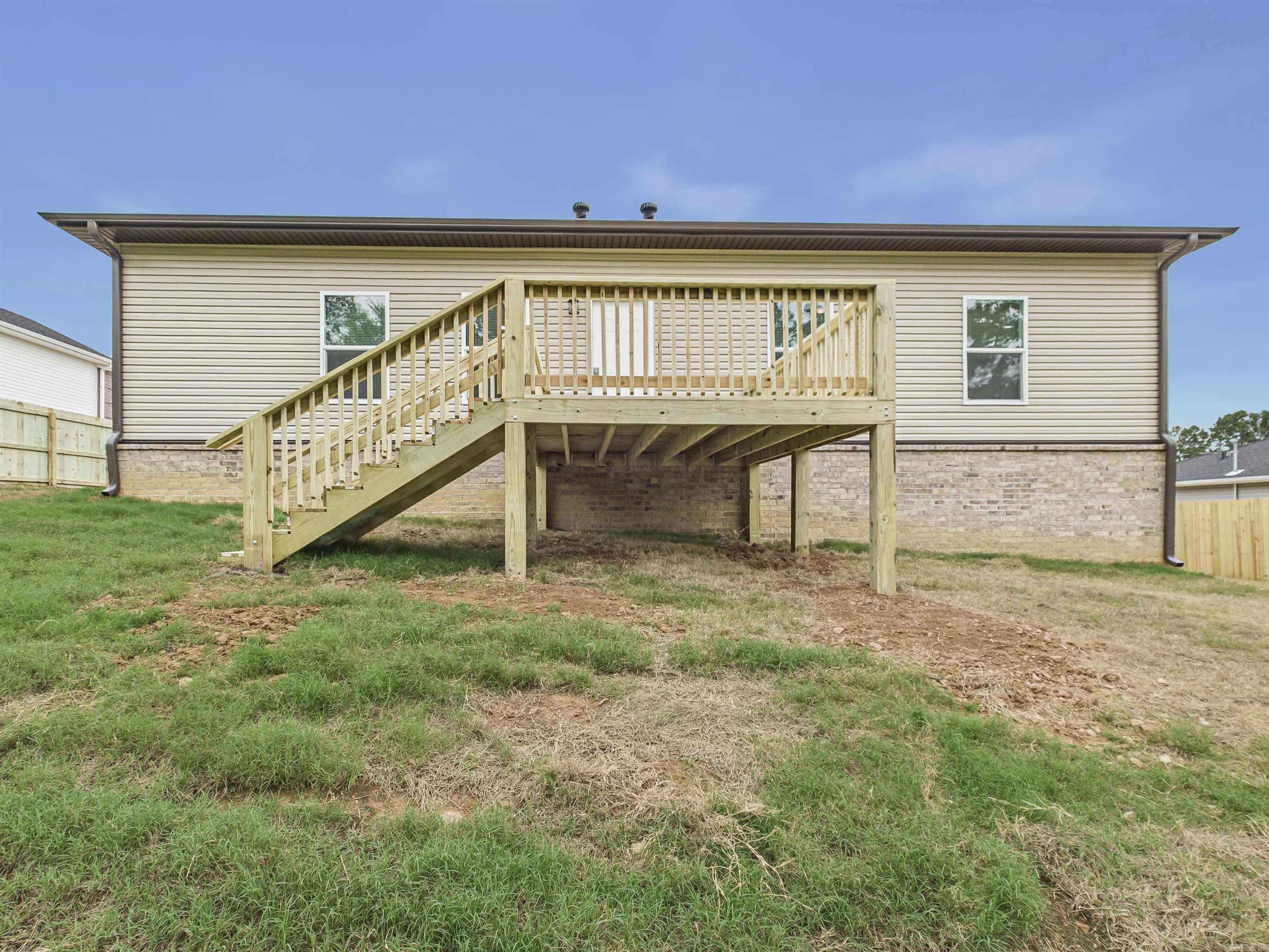 113.5 Coal Mountain Road  El Paso, AR