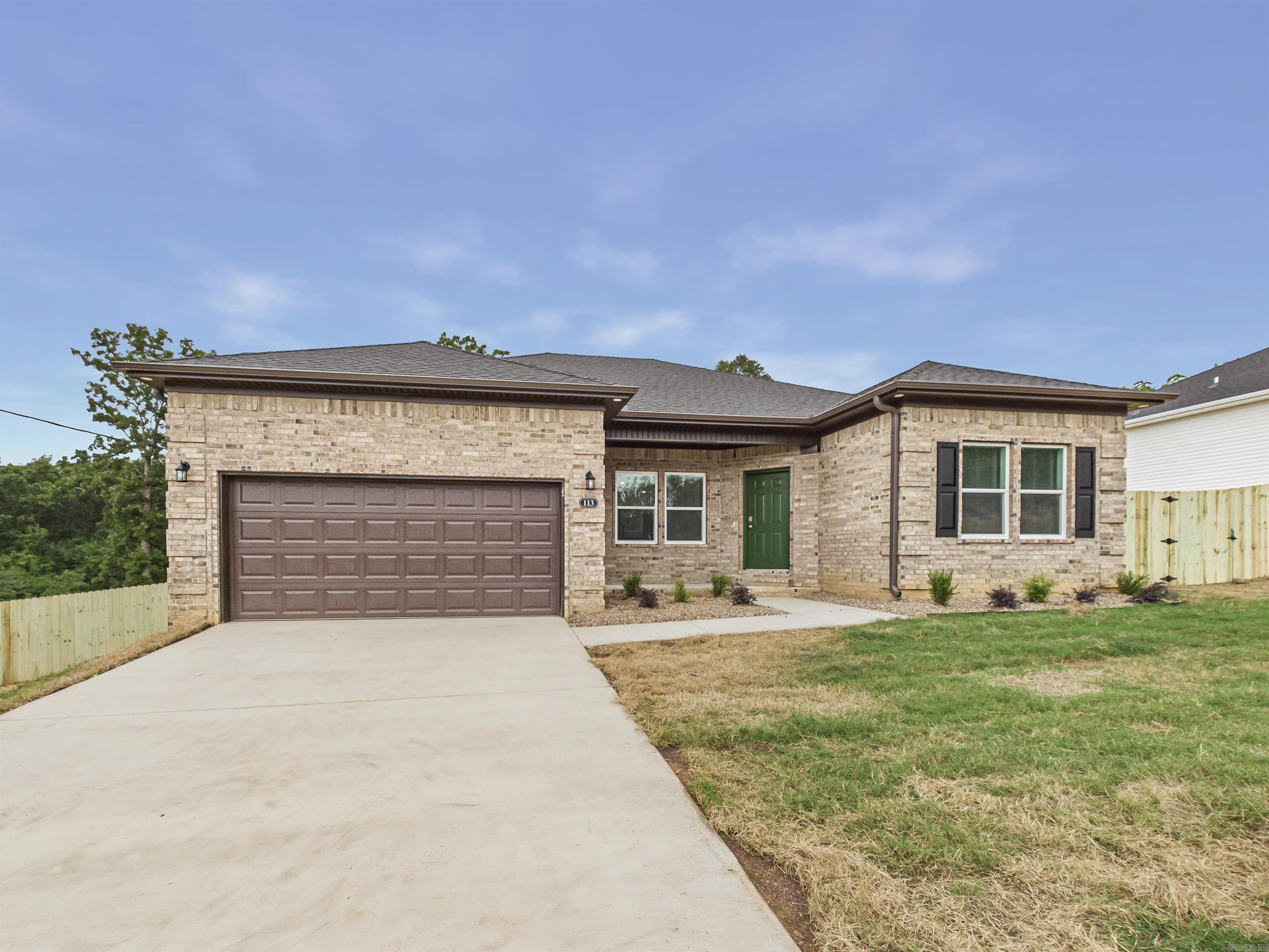 113.5 Coal Mountain Road  El Paso, AR