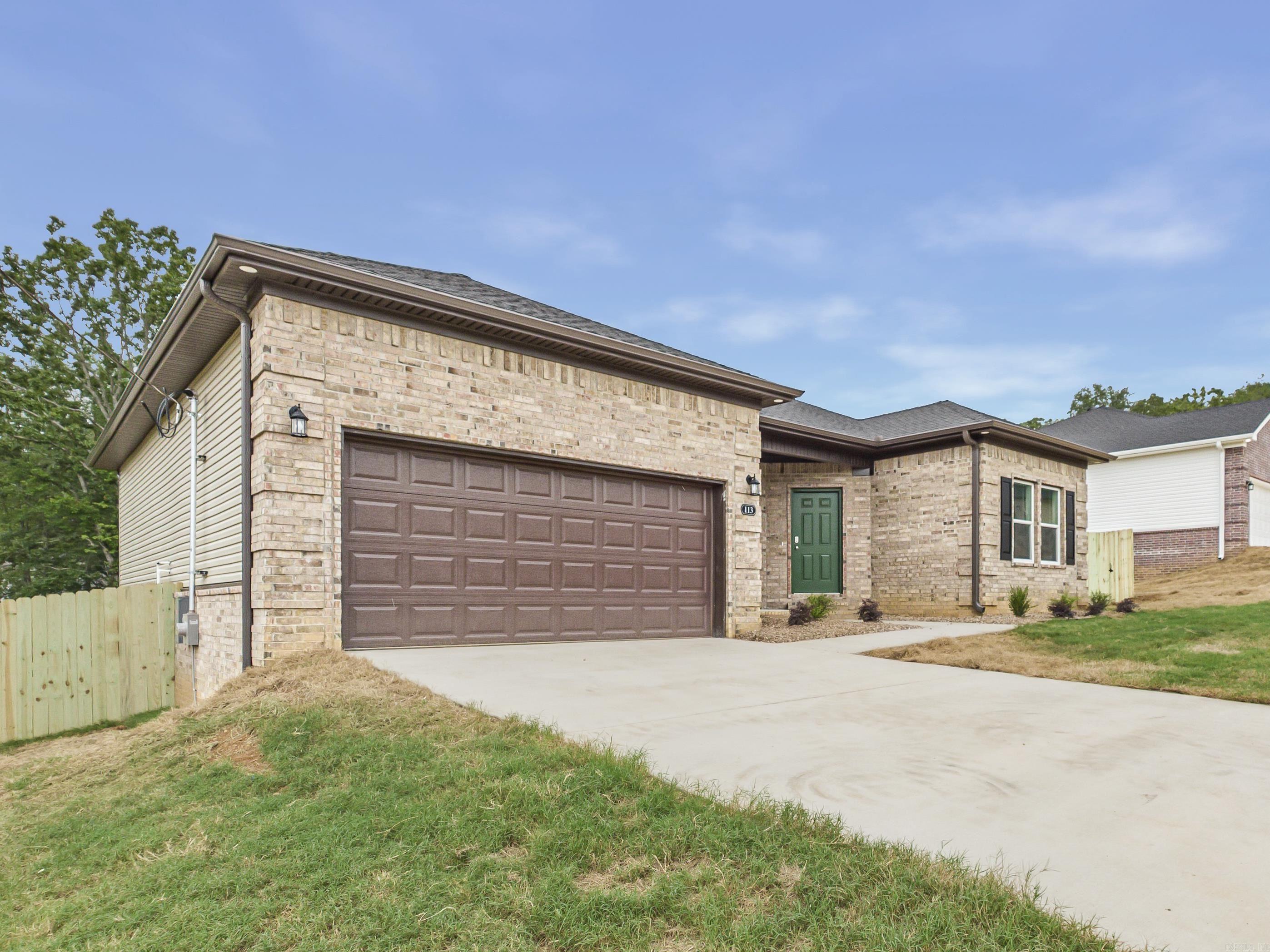 113.5 Coal Mountain Road  El Paso, AR