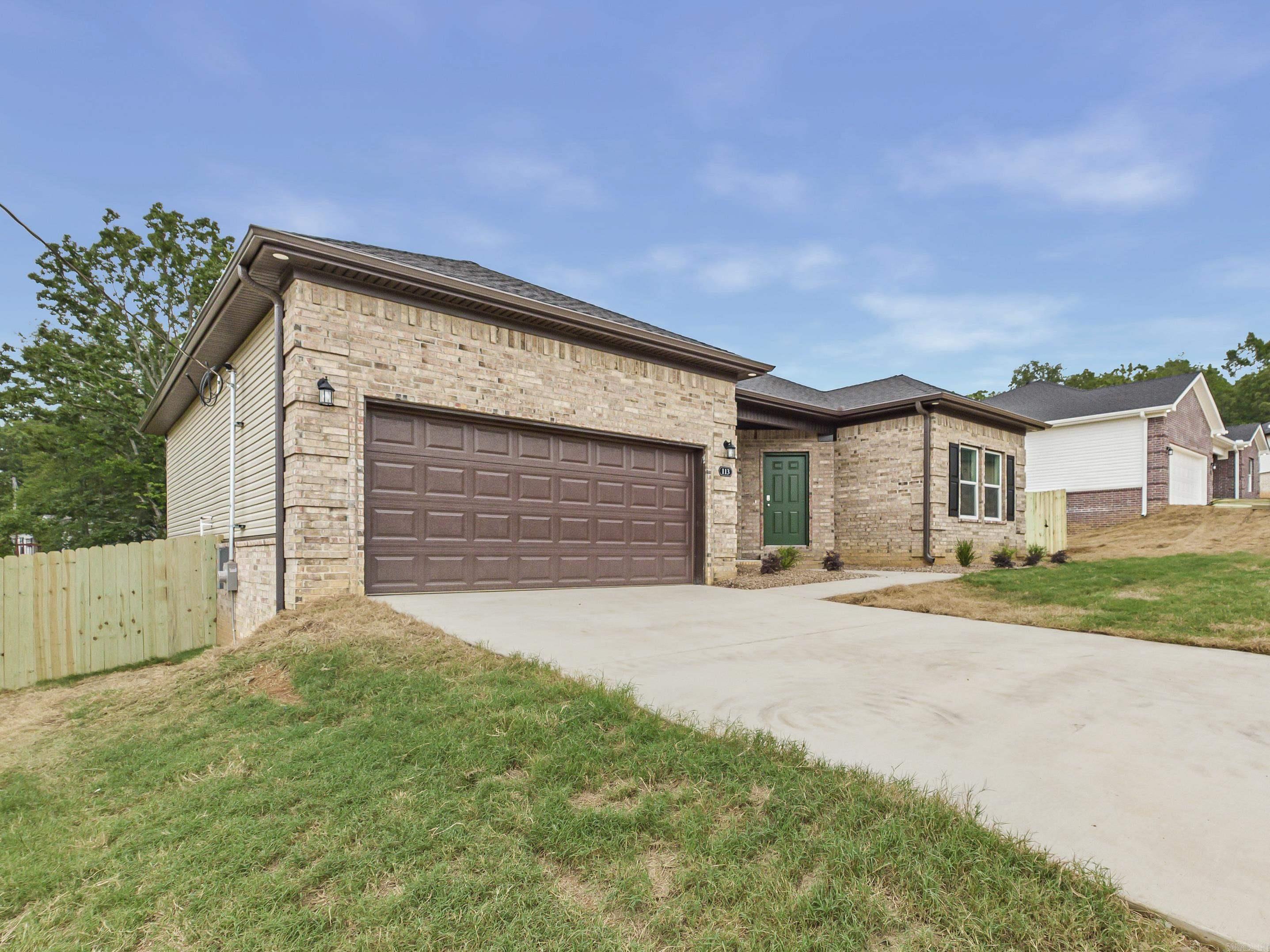 113.5 Coal Mountain Road  El Paso, AR