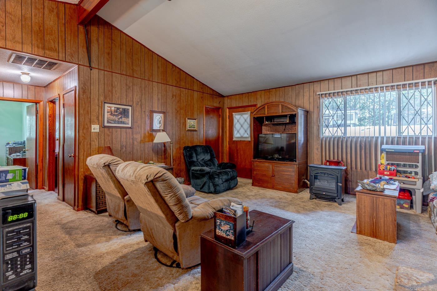 11 Iroquois  Cherokee Village, AR