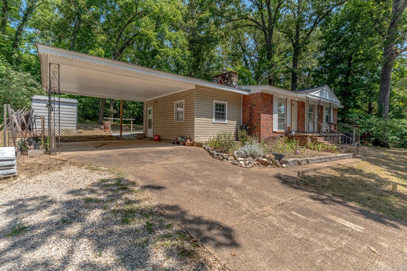 11 S Ontario  Cherokee Village, AR