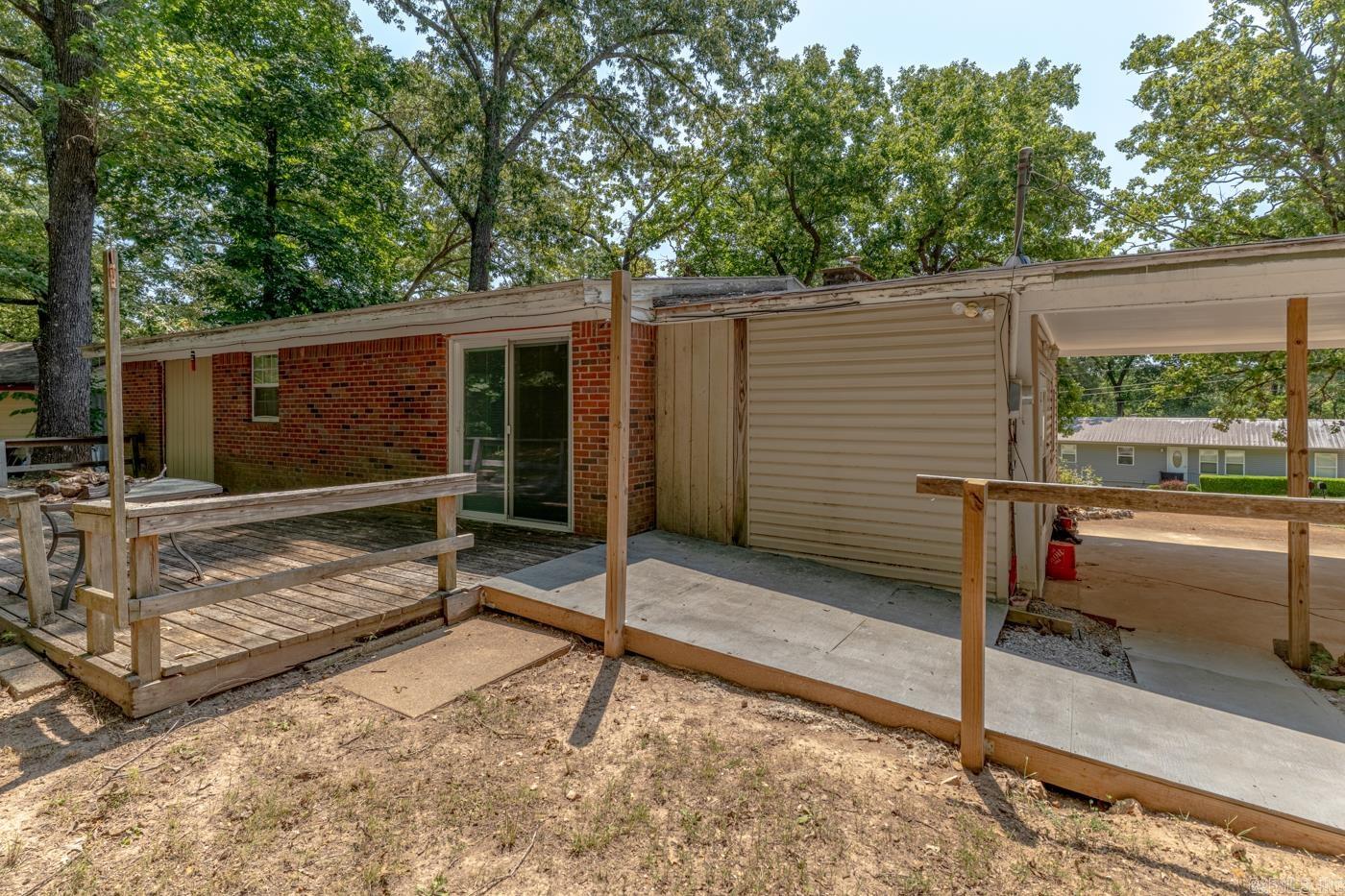 11 S Ontario  Cherokee Village, AR