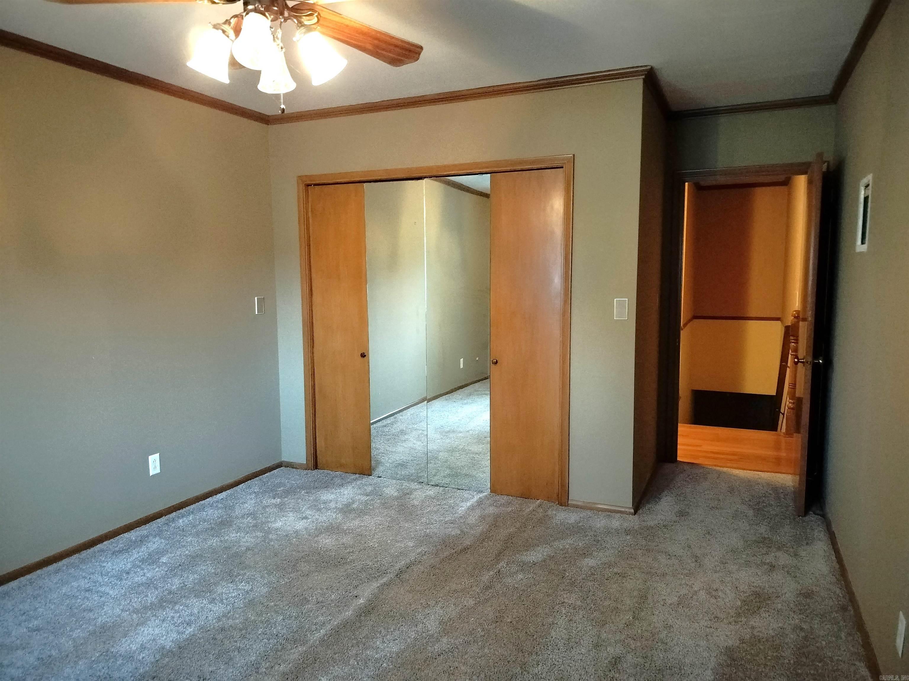 901 Poplar  Clarksville, AR