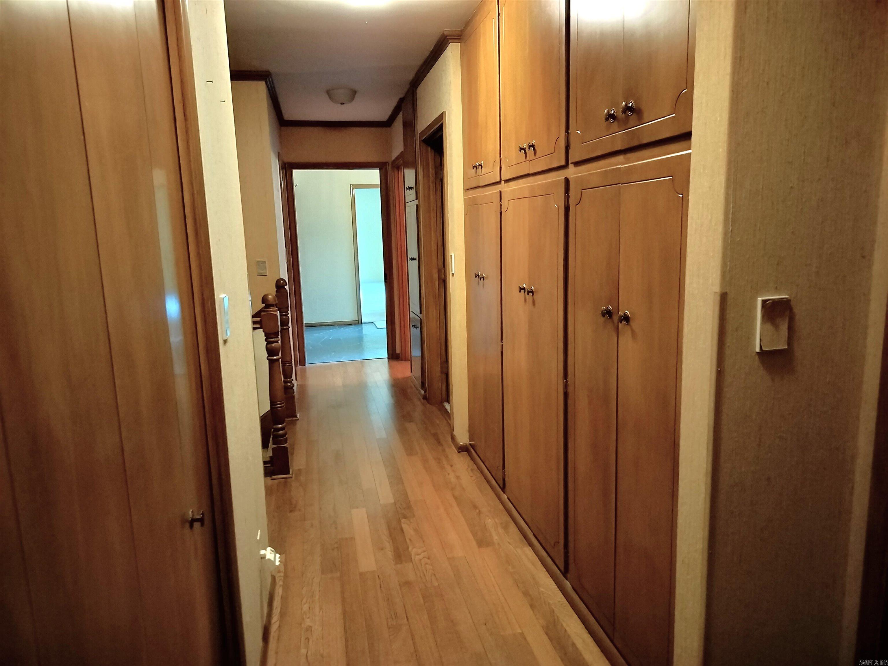 901 Poplar  Clarksville, AR