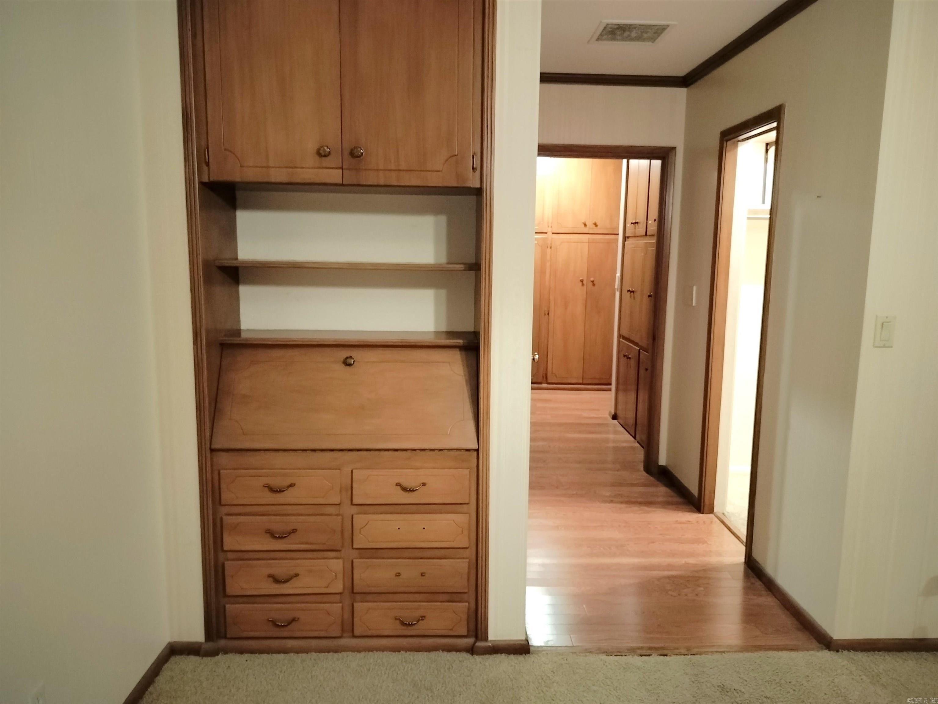 901 Poplar  Clarksville, AR