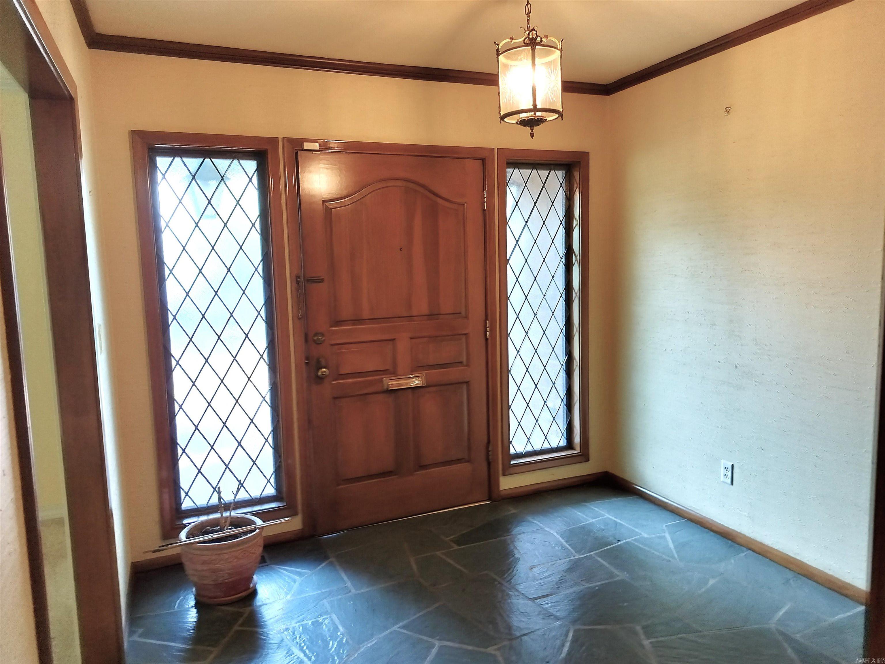 901 Poplar  Clarksville, AR