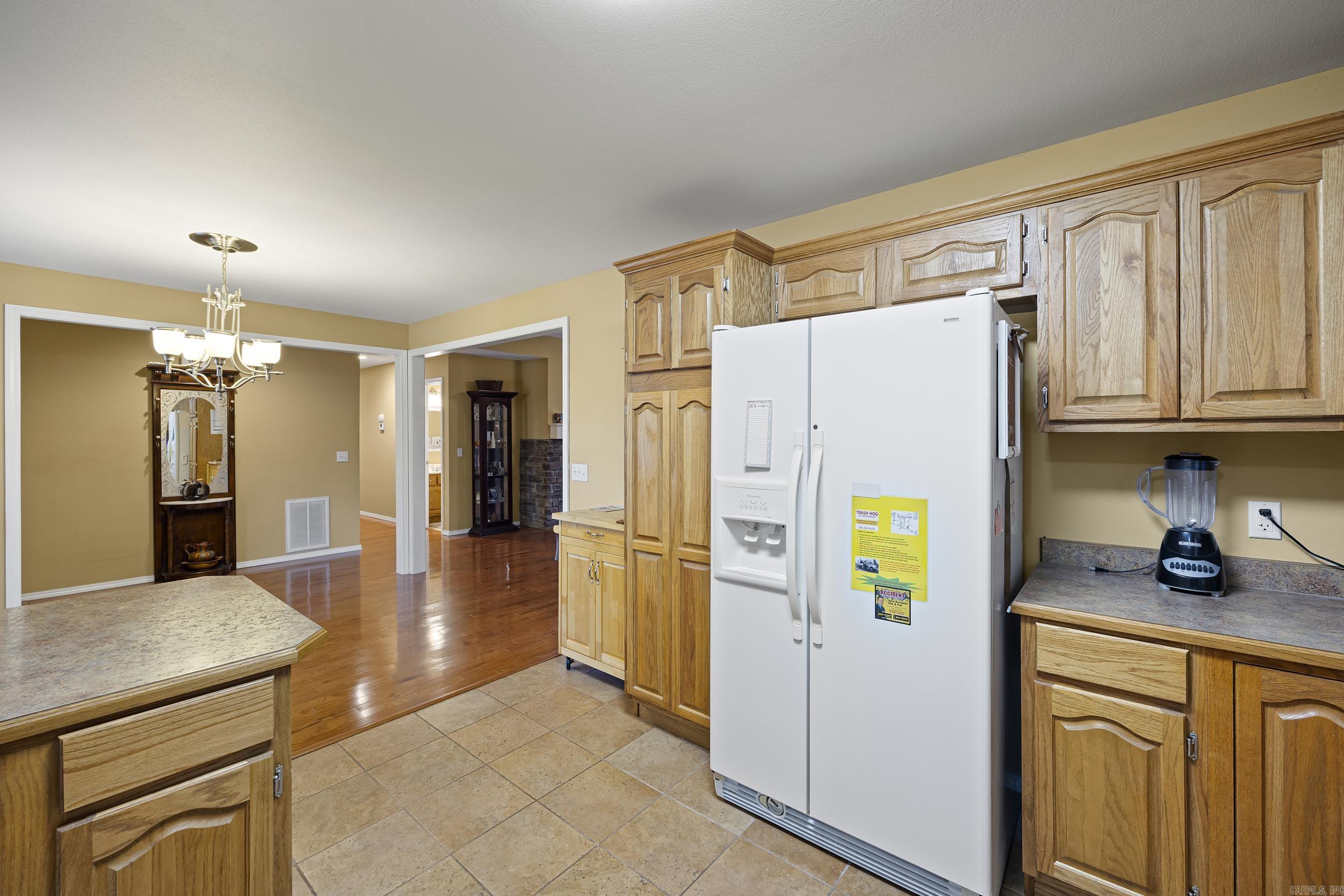 606 W Rock  Morrilton, AR