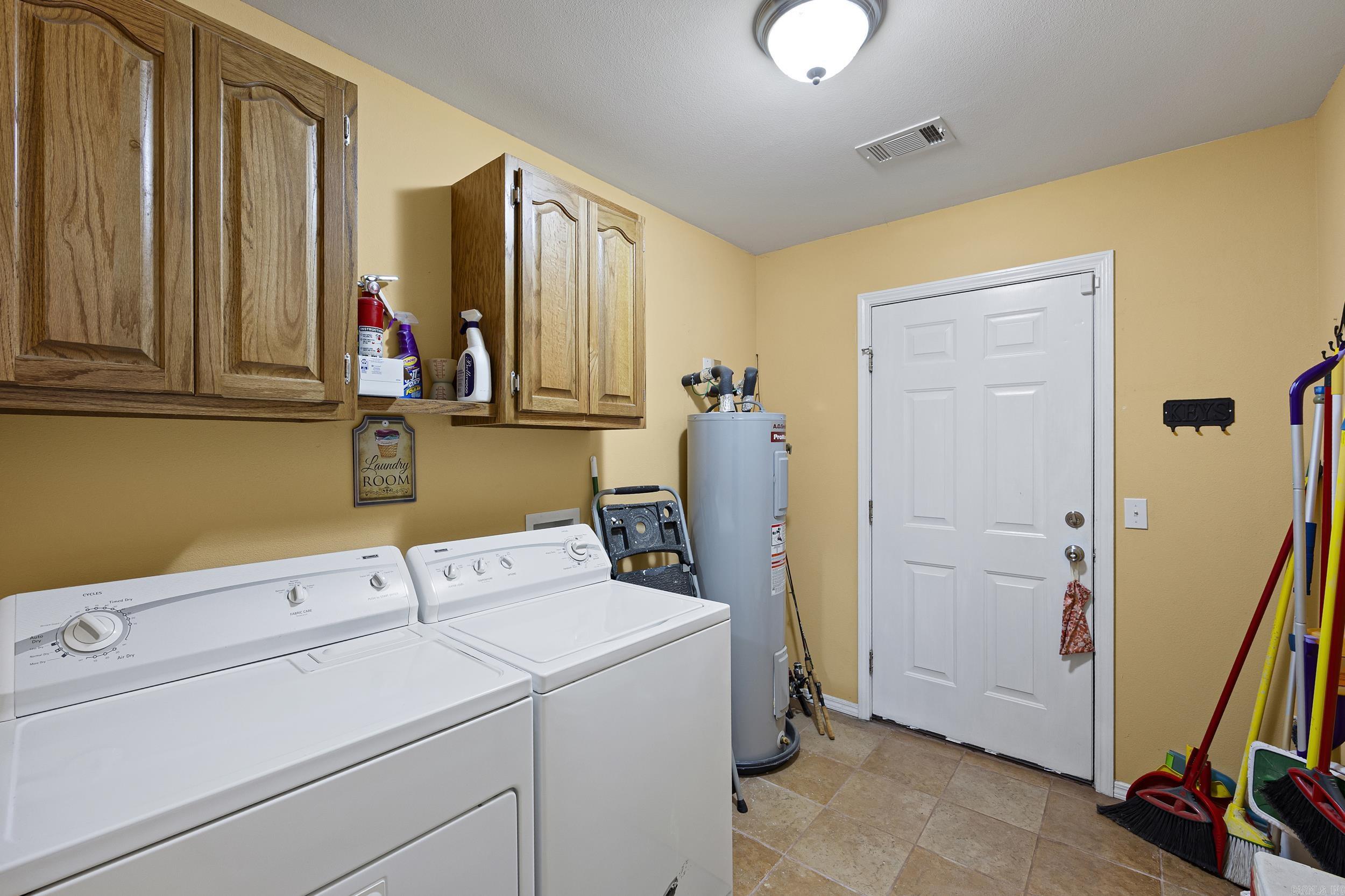 606 W Rock  Morrilton, AR