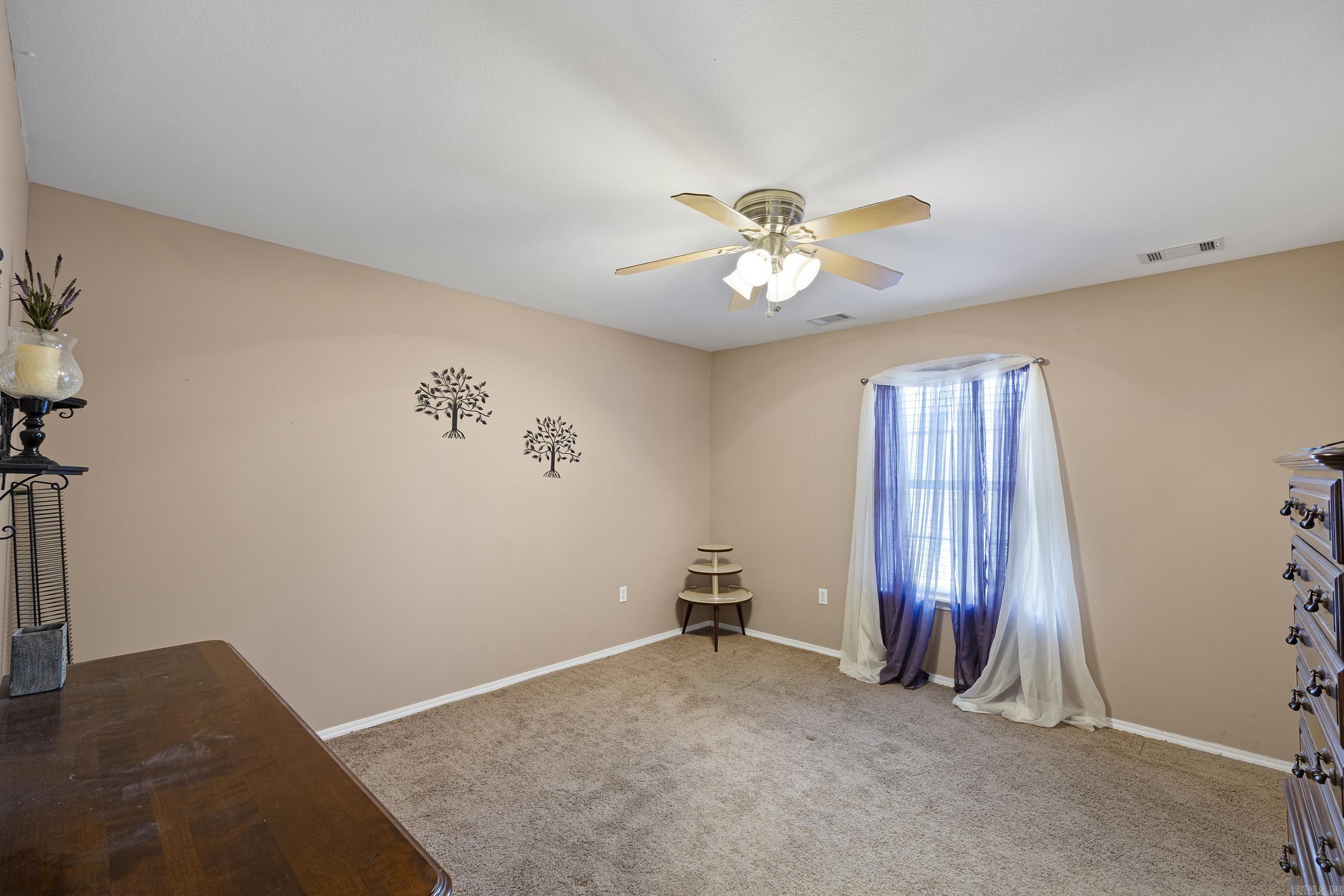 606 W Rock  Morrilton, AR