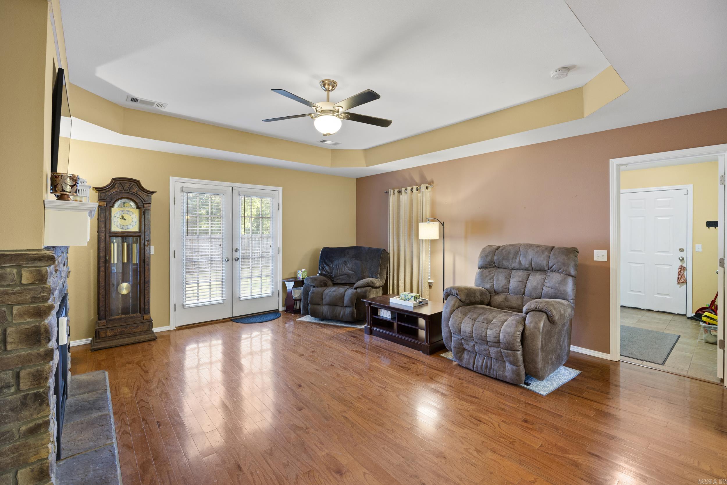 606 W Rock  Morrilton, AR