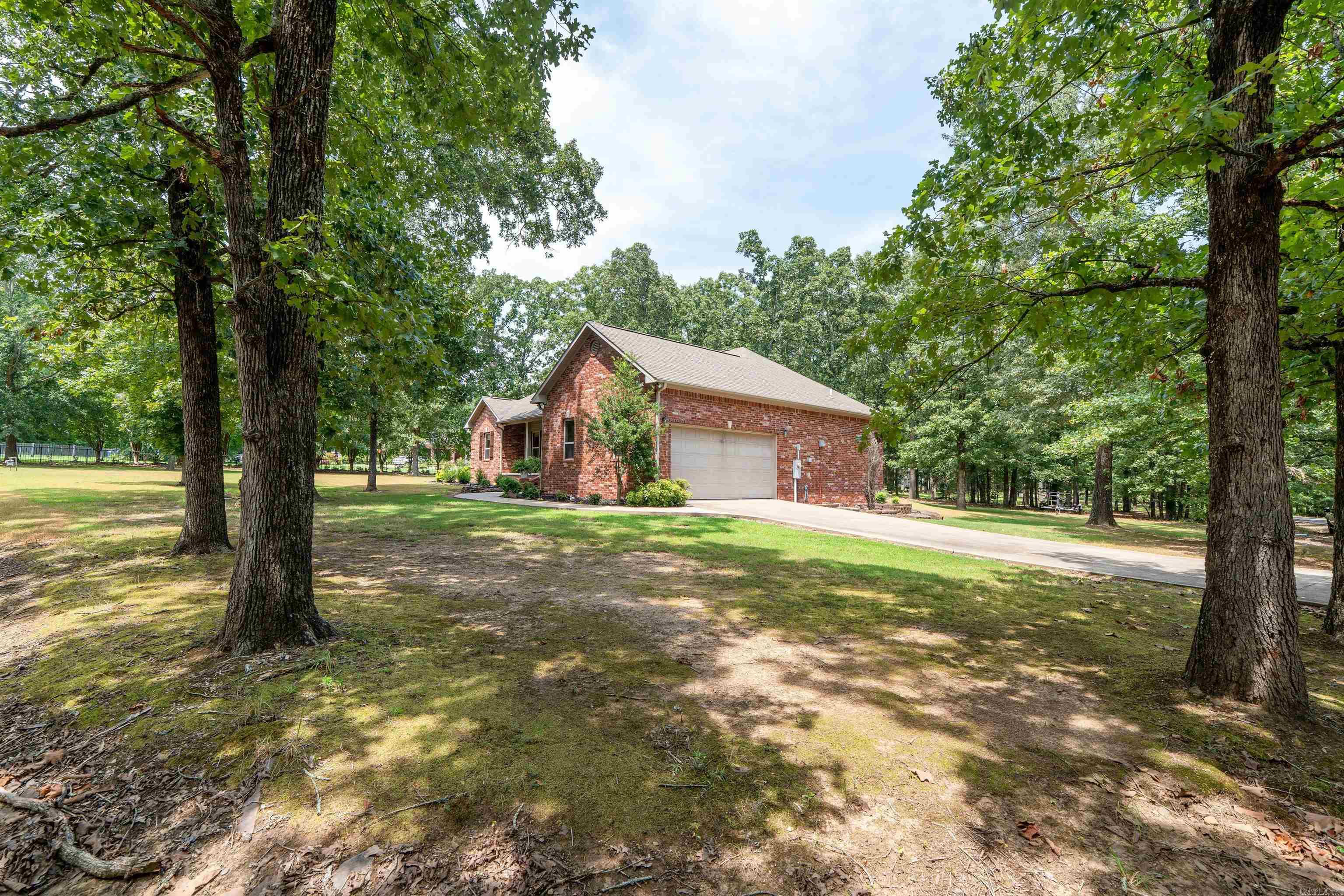 211 Natures Trail  Heber Springs, AR