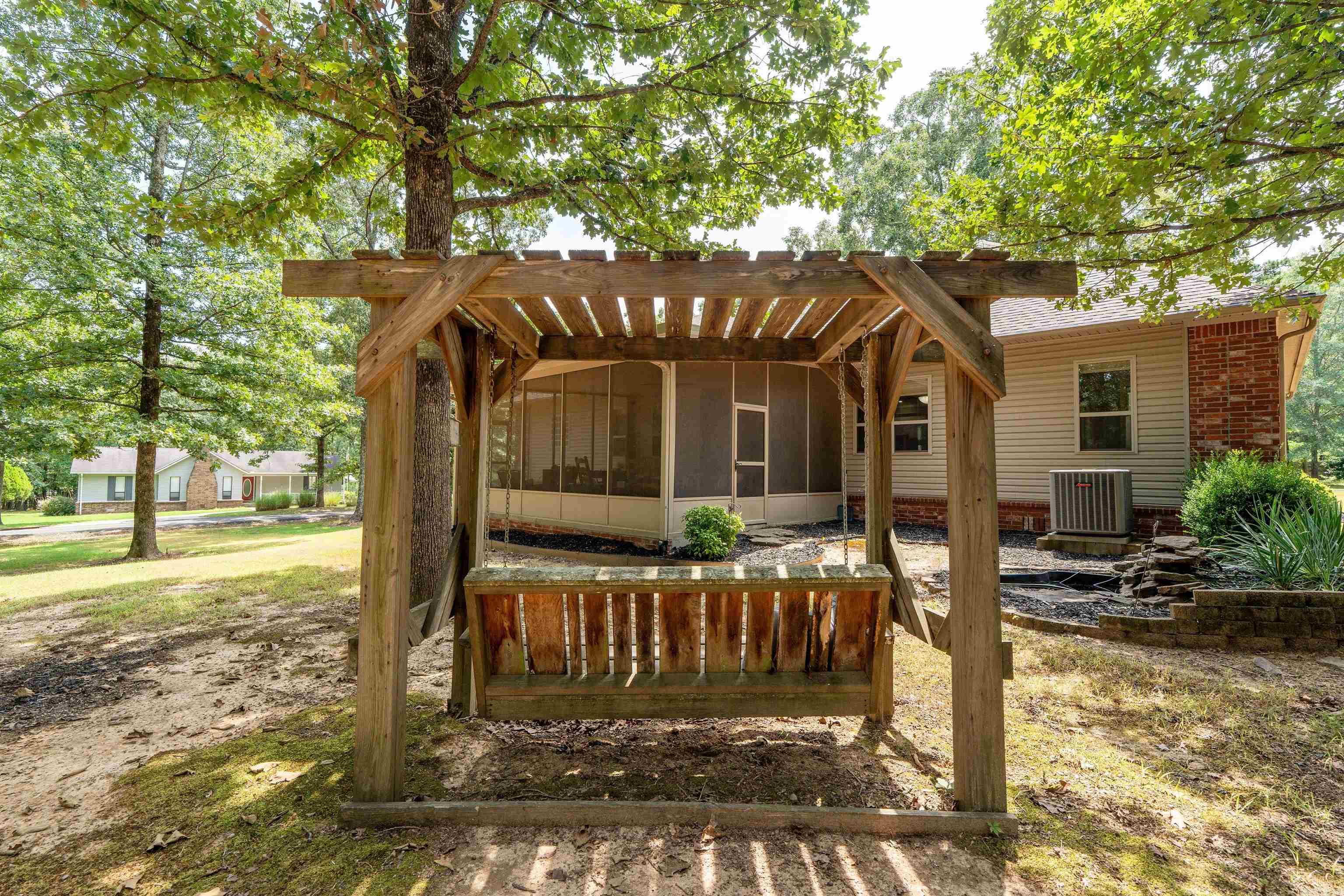 211 Natures Trail  Heber Springs, AR