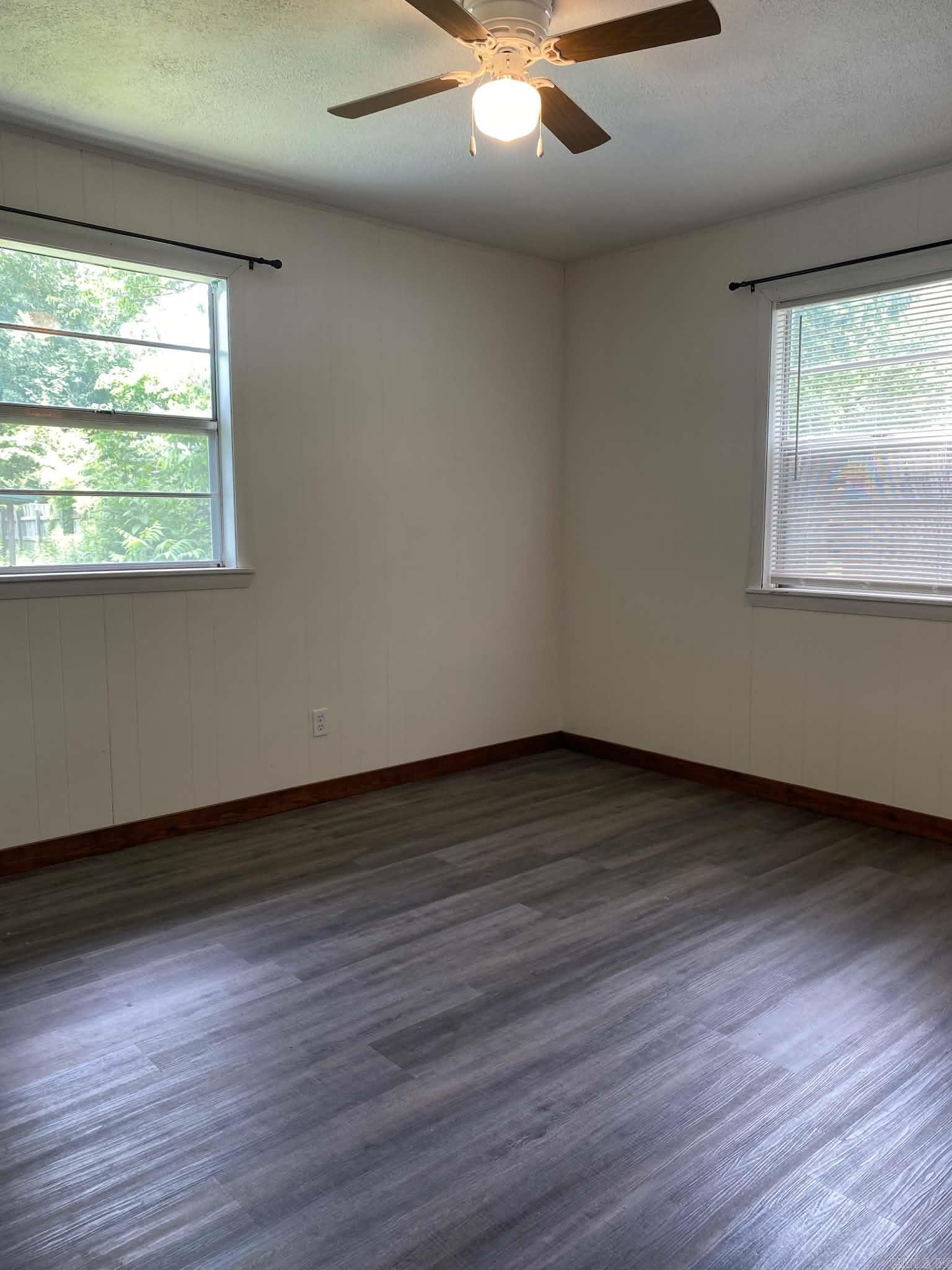 1304 Hickory Ave  Mena, AR