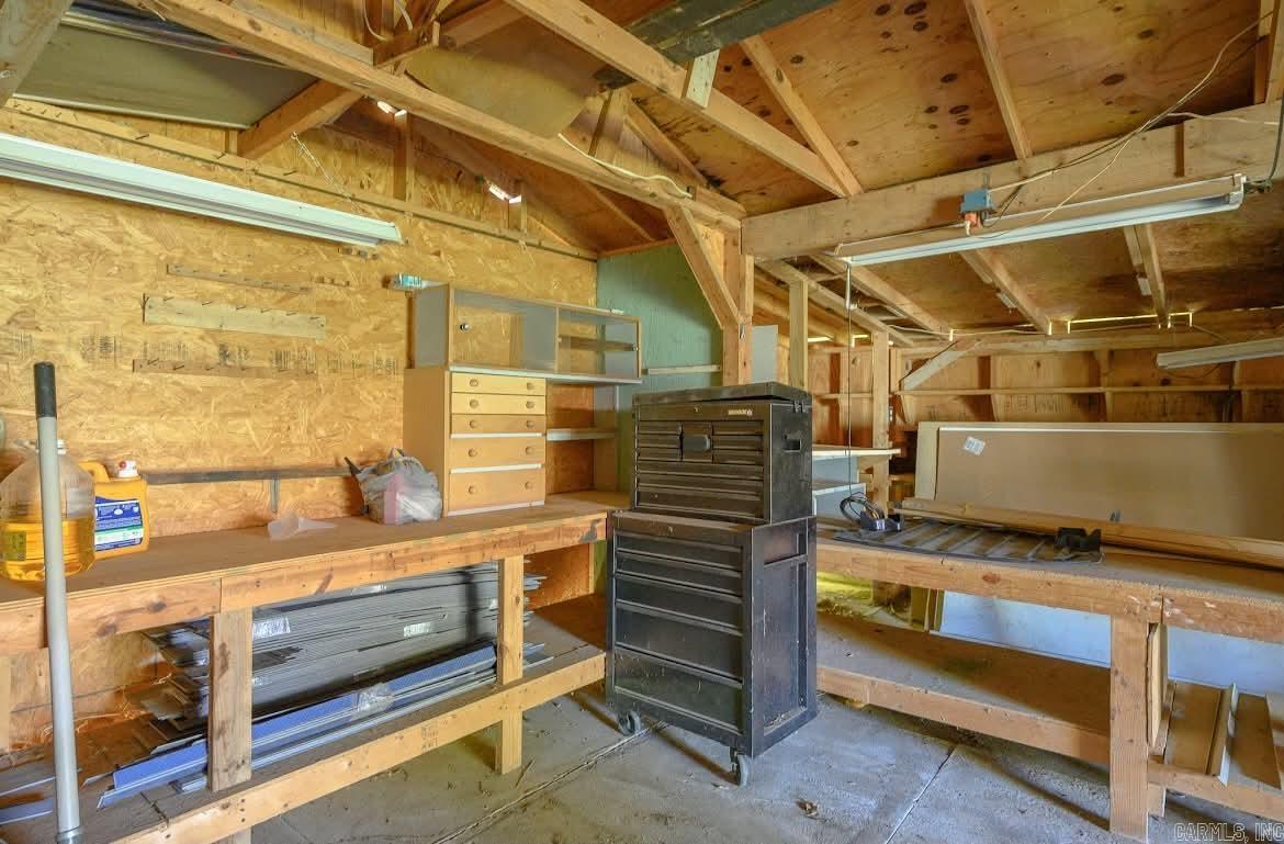 1304 Hickory Ave  Mena, AR