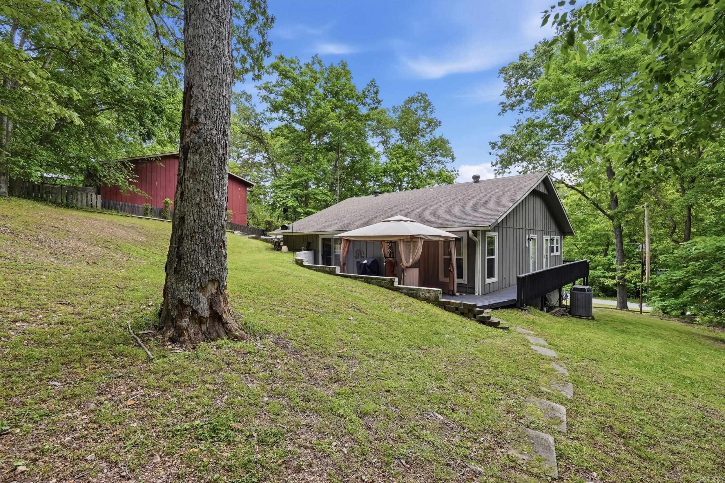 34 Wentworth Drive  Bella Villa, AR