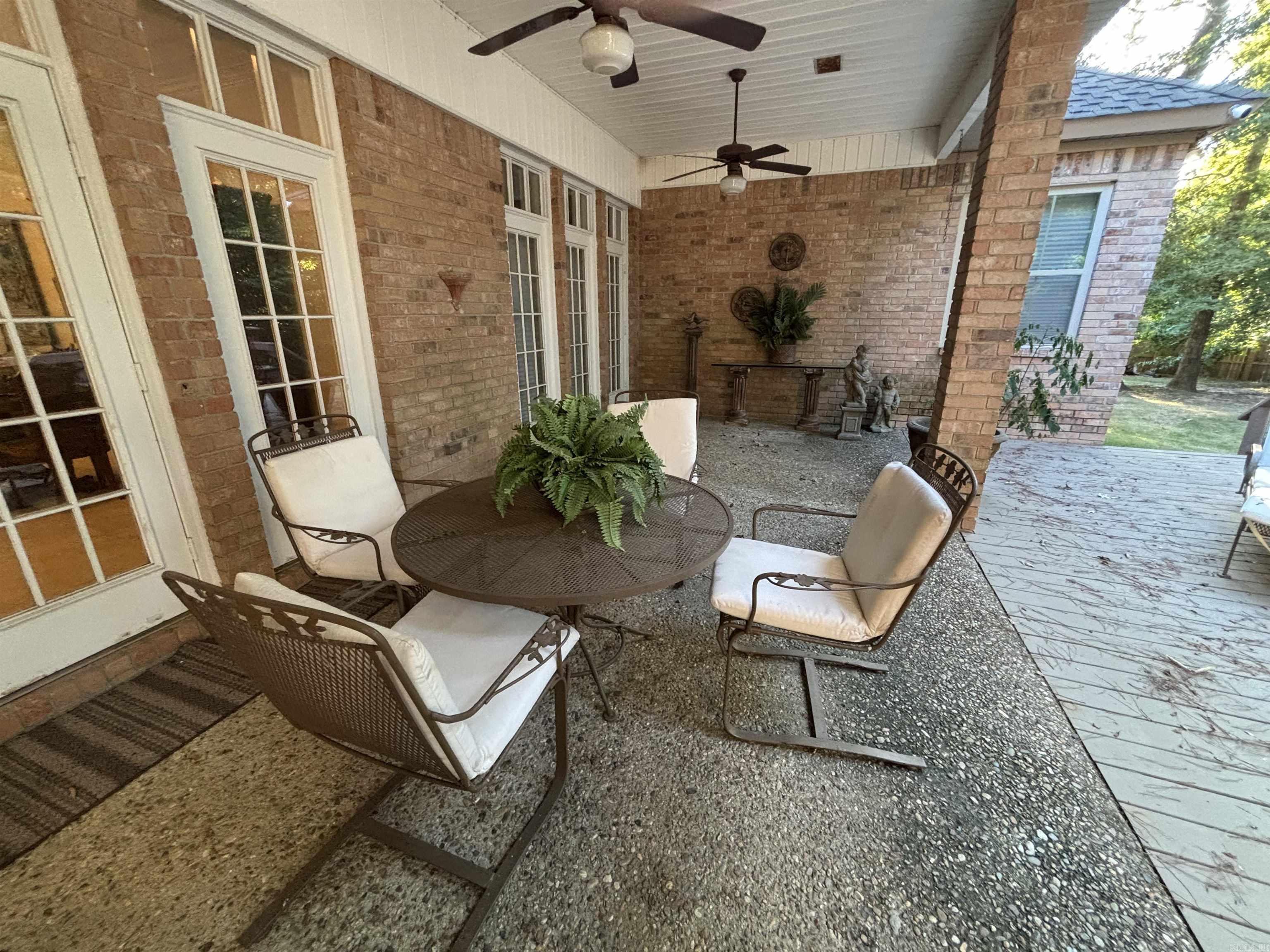 12 Chaffee Creek  Camden, AR