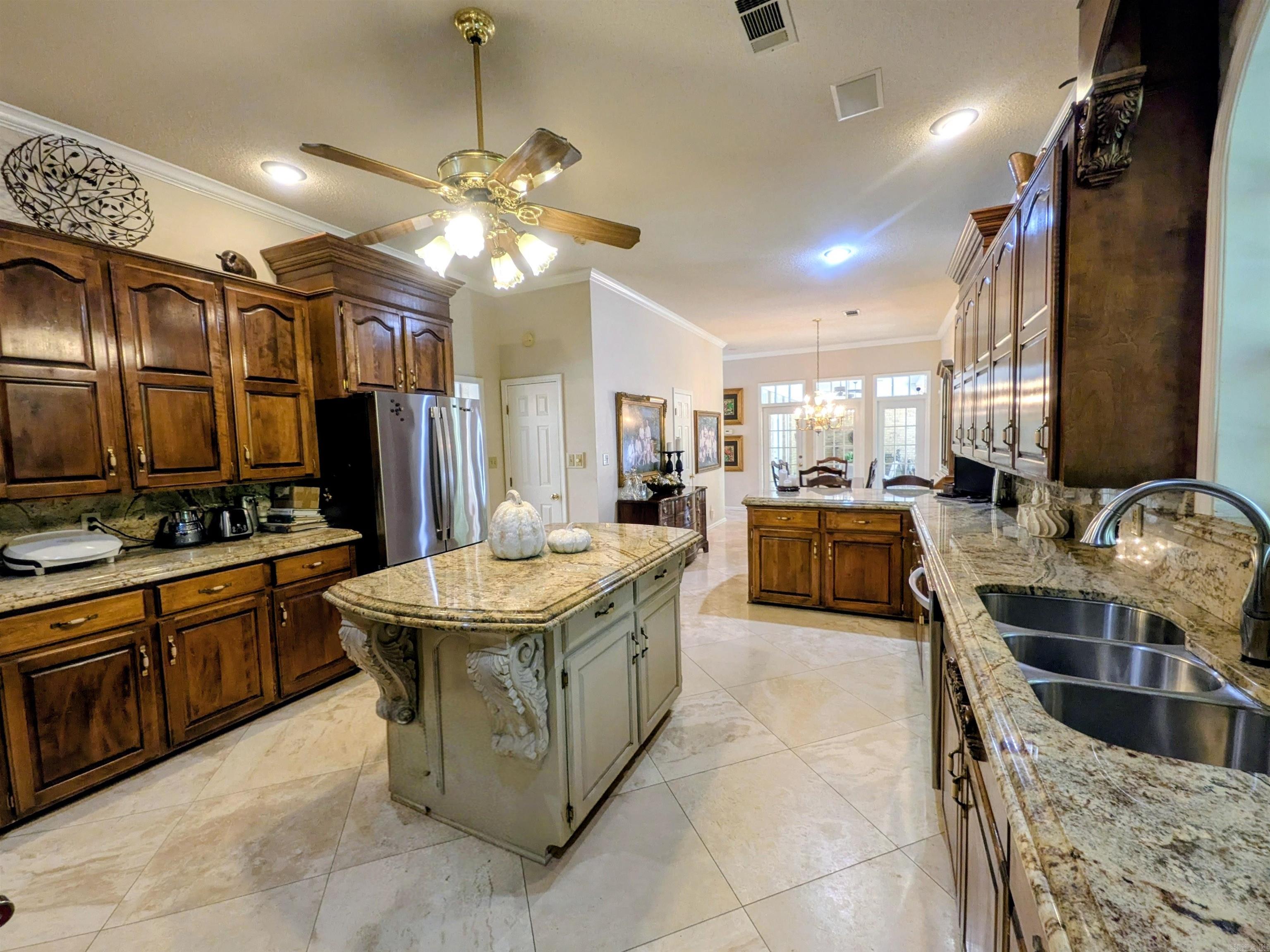 12 Chaffee Creek  Camden, AR