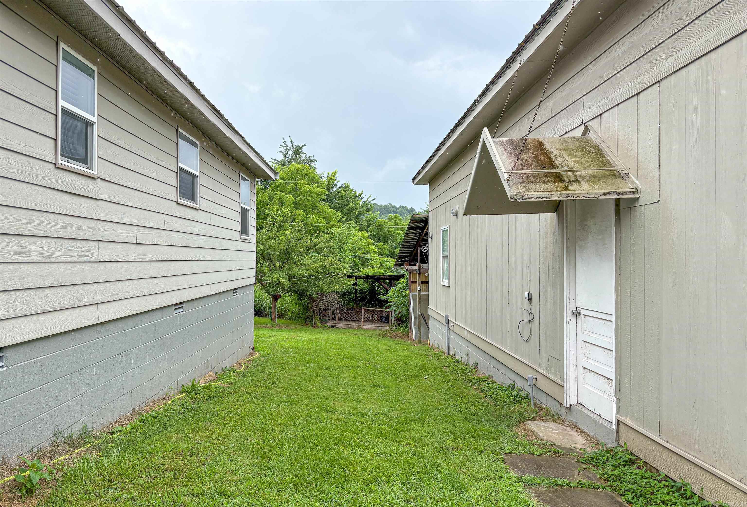 504 McLean  Cotter, AR