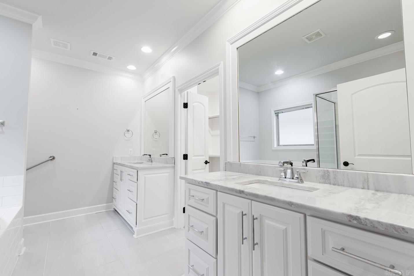 26 Piper  Little Rock, AR