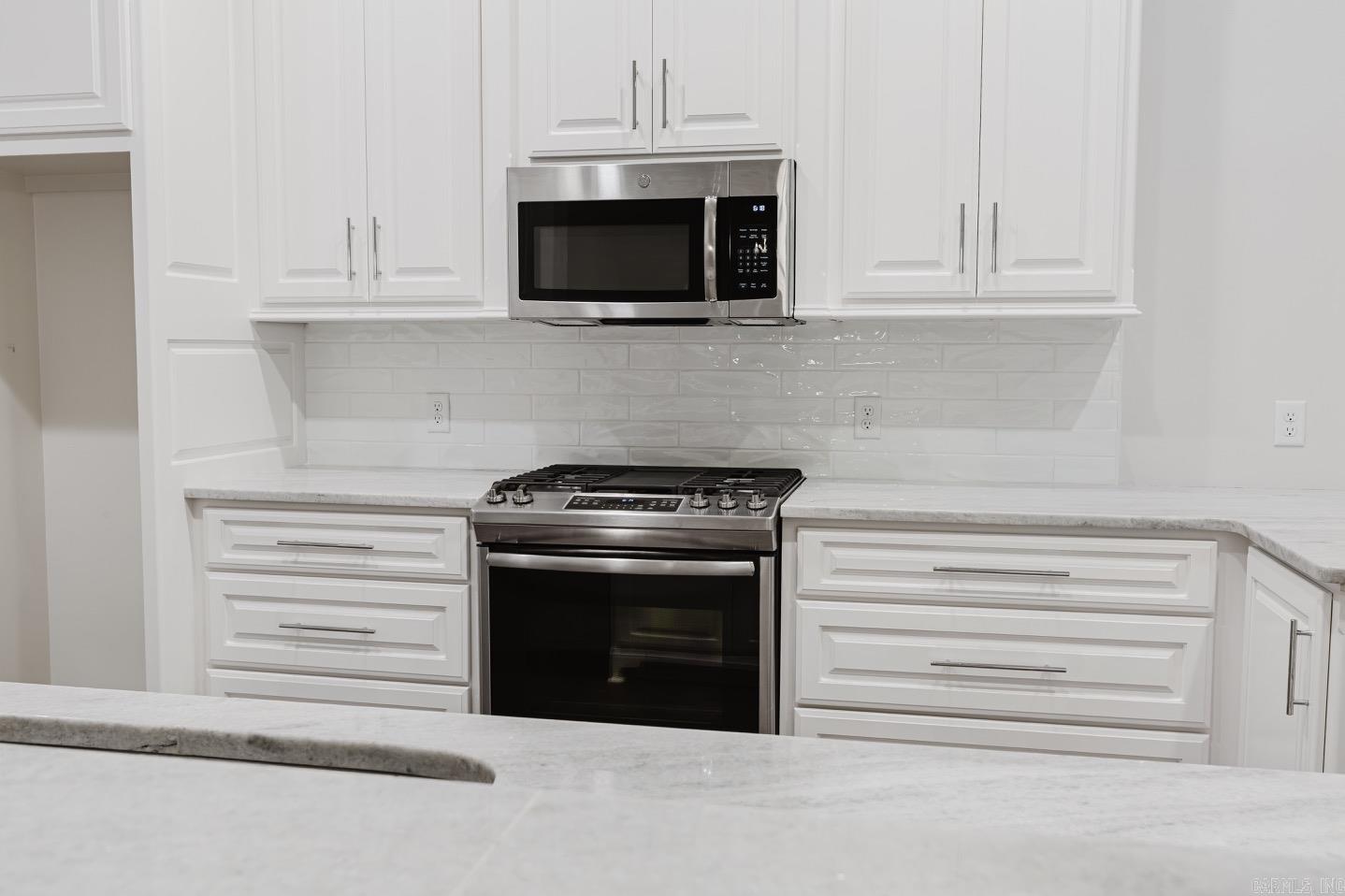 26 Piper  Little Rock, AR