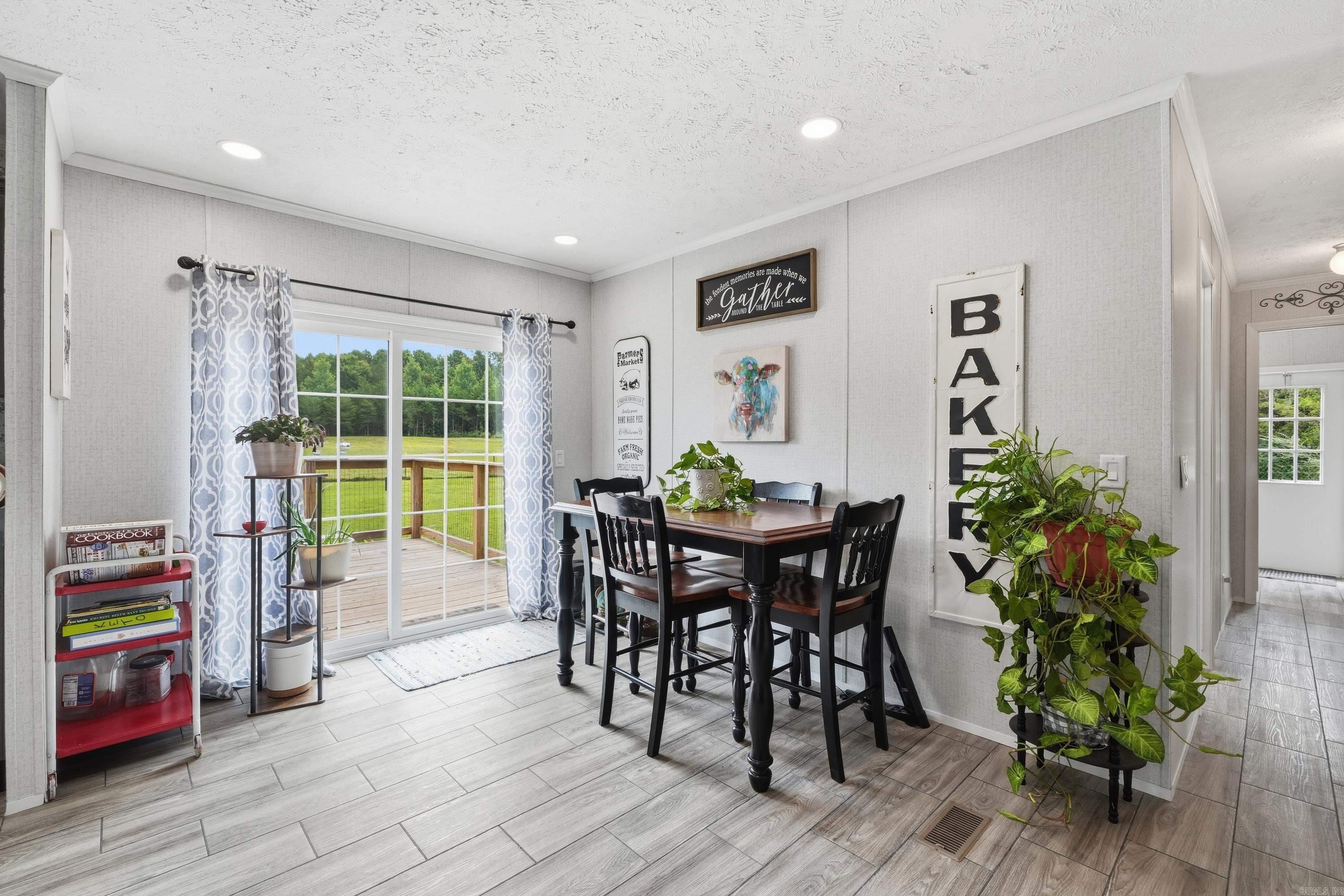 98 Rowlett  Greenbrier, AR