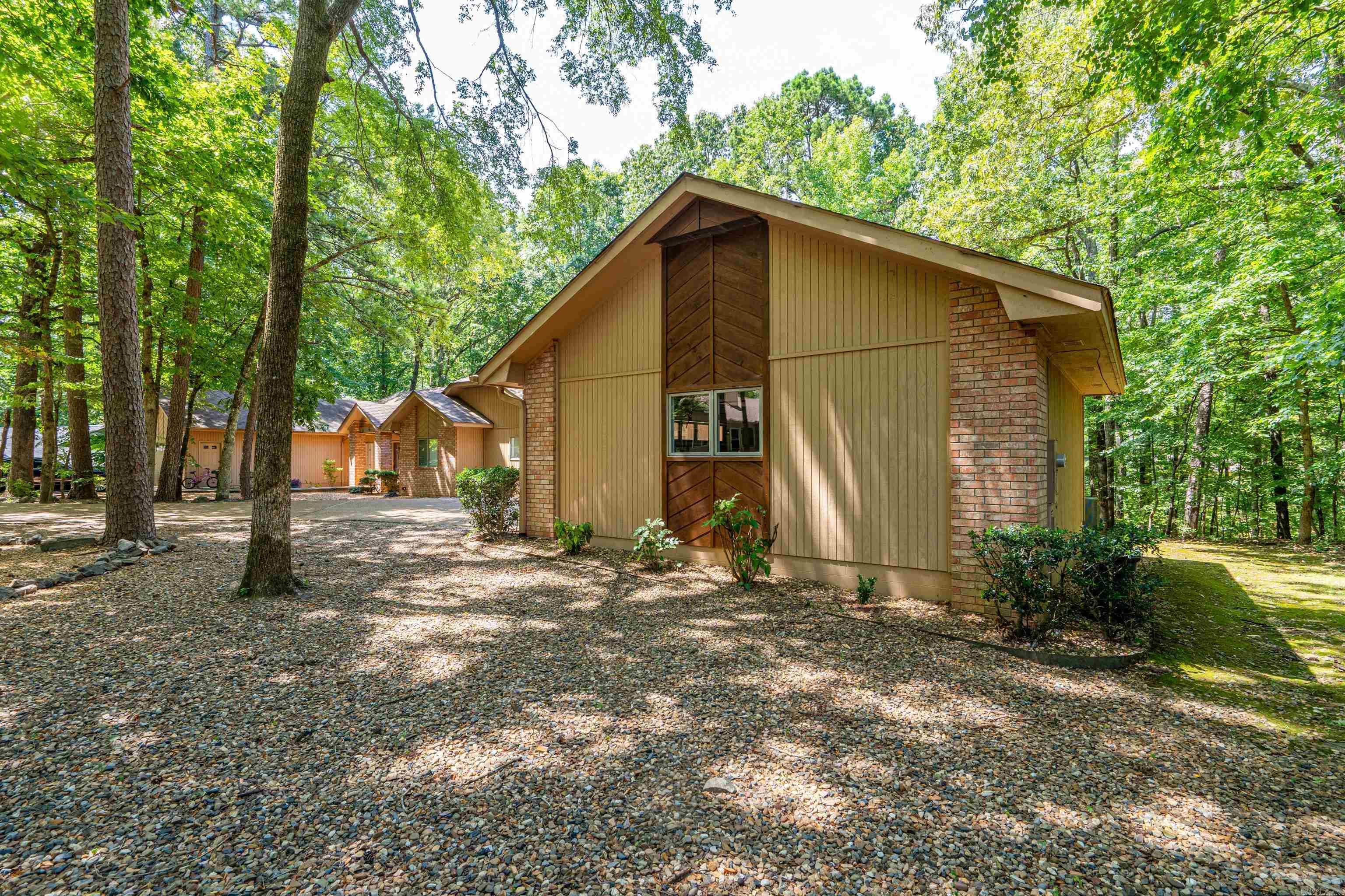 12 Emanuel  Hot Springs Village, AR