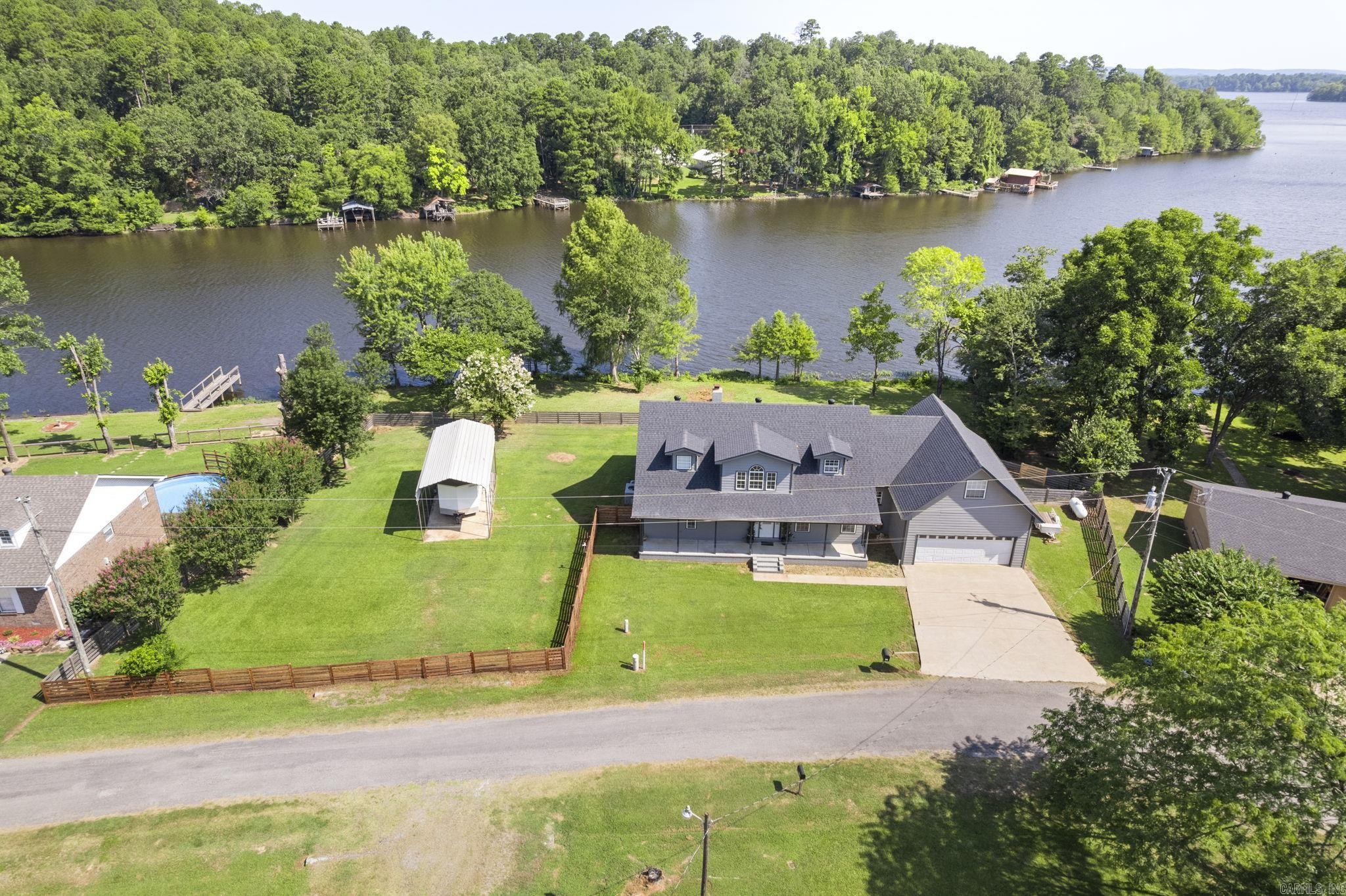 47  Lakeview  Houston, AR