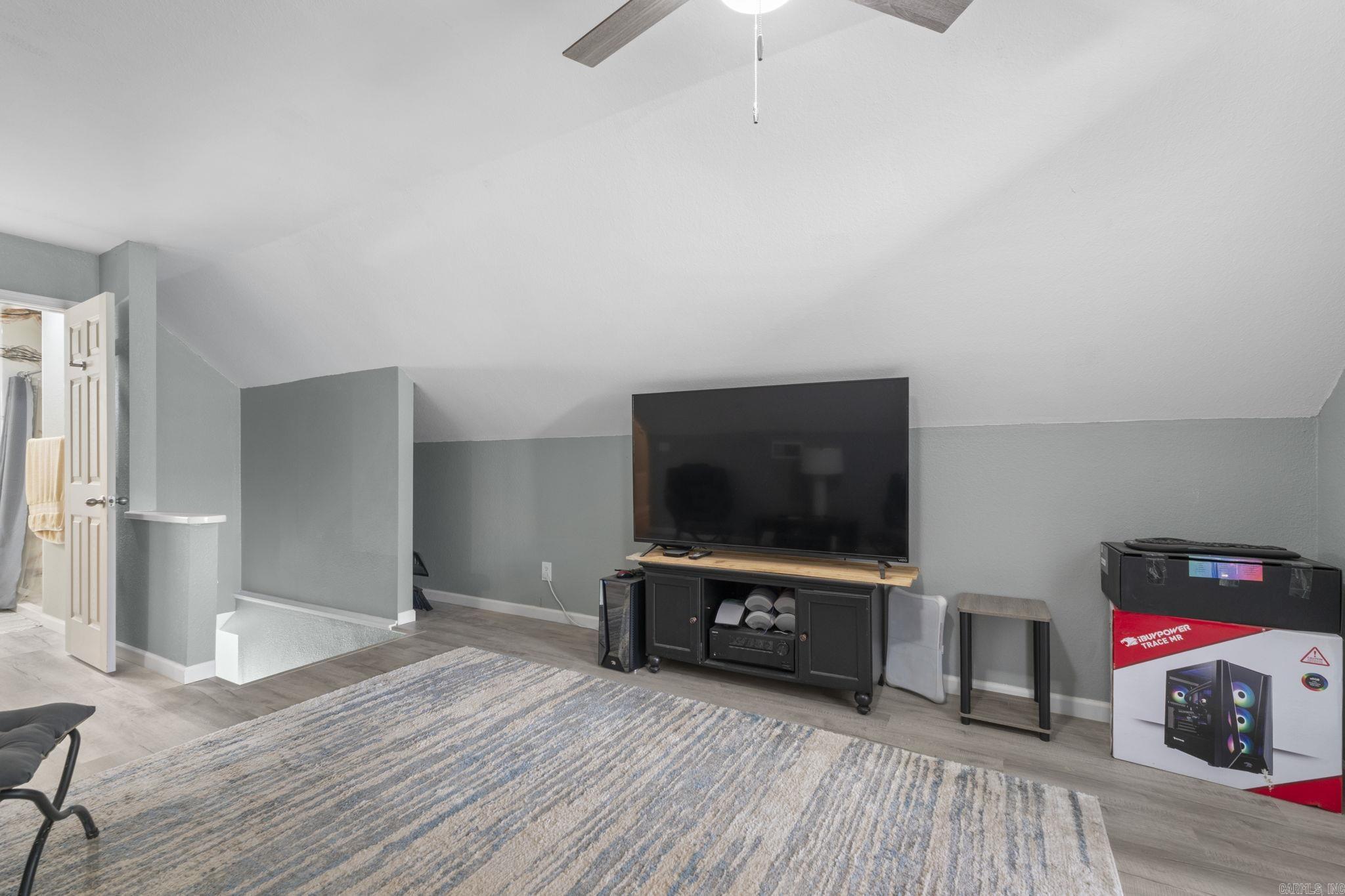 47 Lakeview  Houston, AR