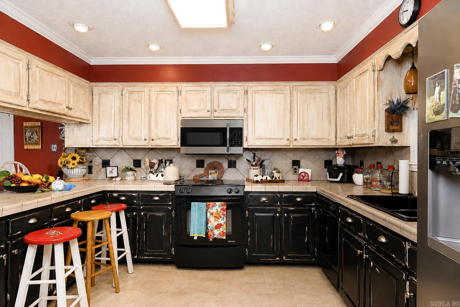 9402 Lee Springs  Pine Bluff, AR