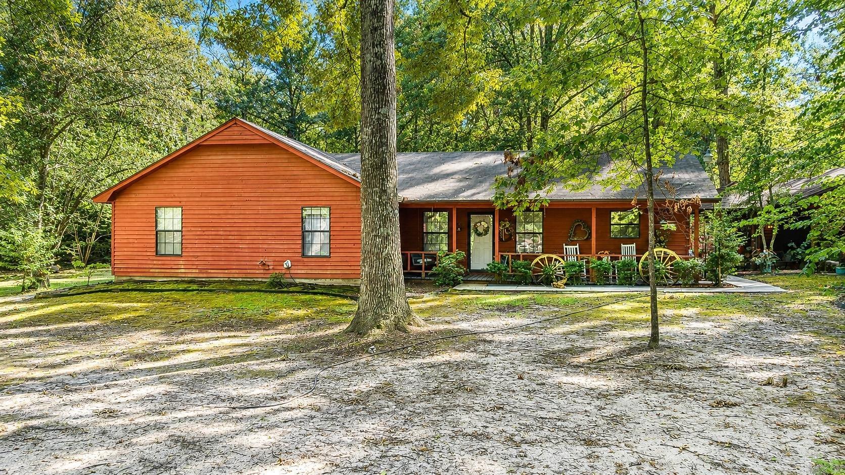 9402 Lee Springs  Pine Bluff, AR