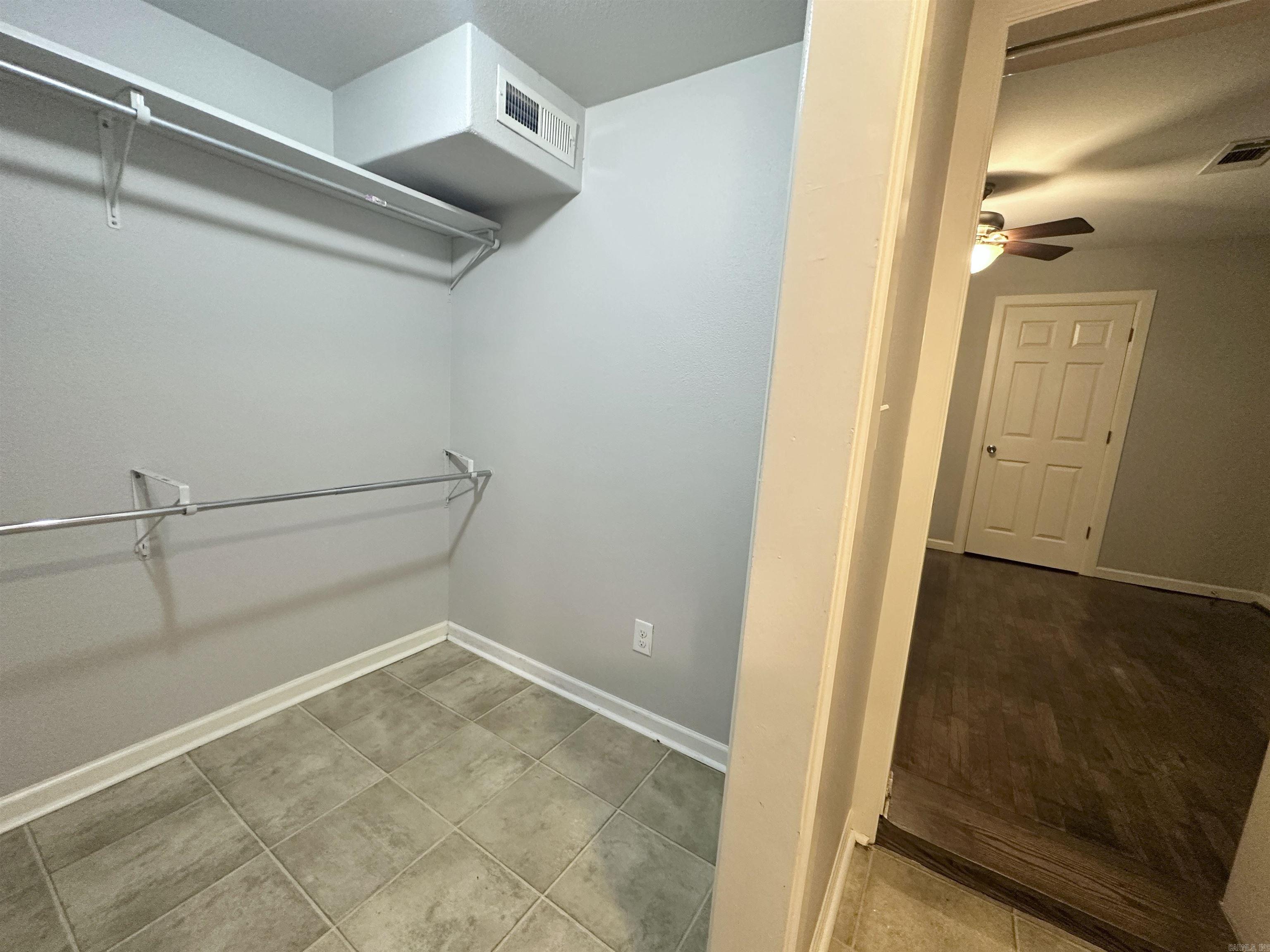 1715 Hobson  Hot Springs, AR