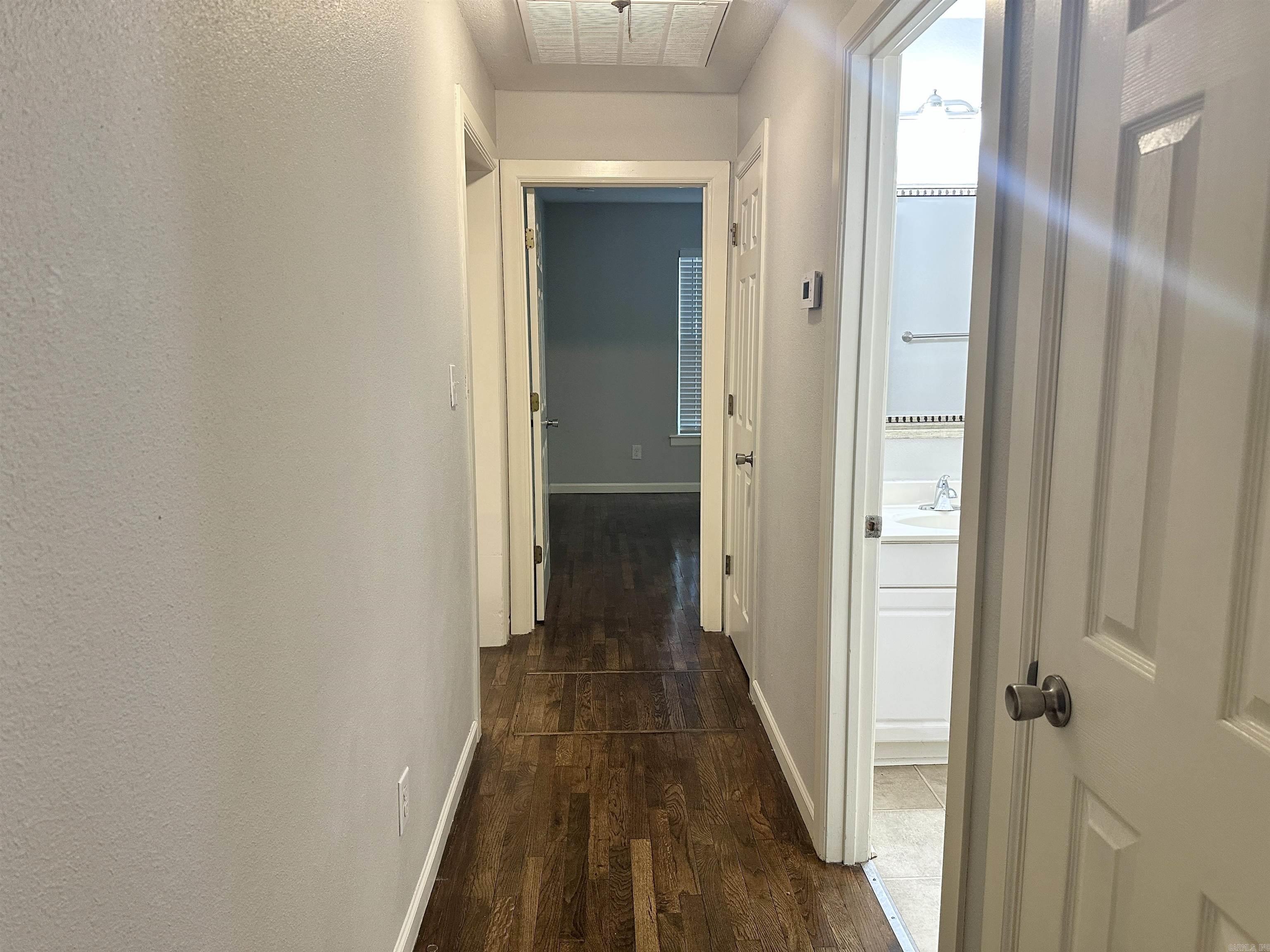 1715 Hobson  Hot Springs, AR