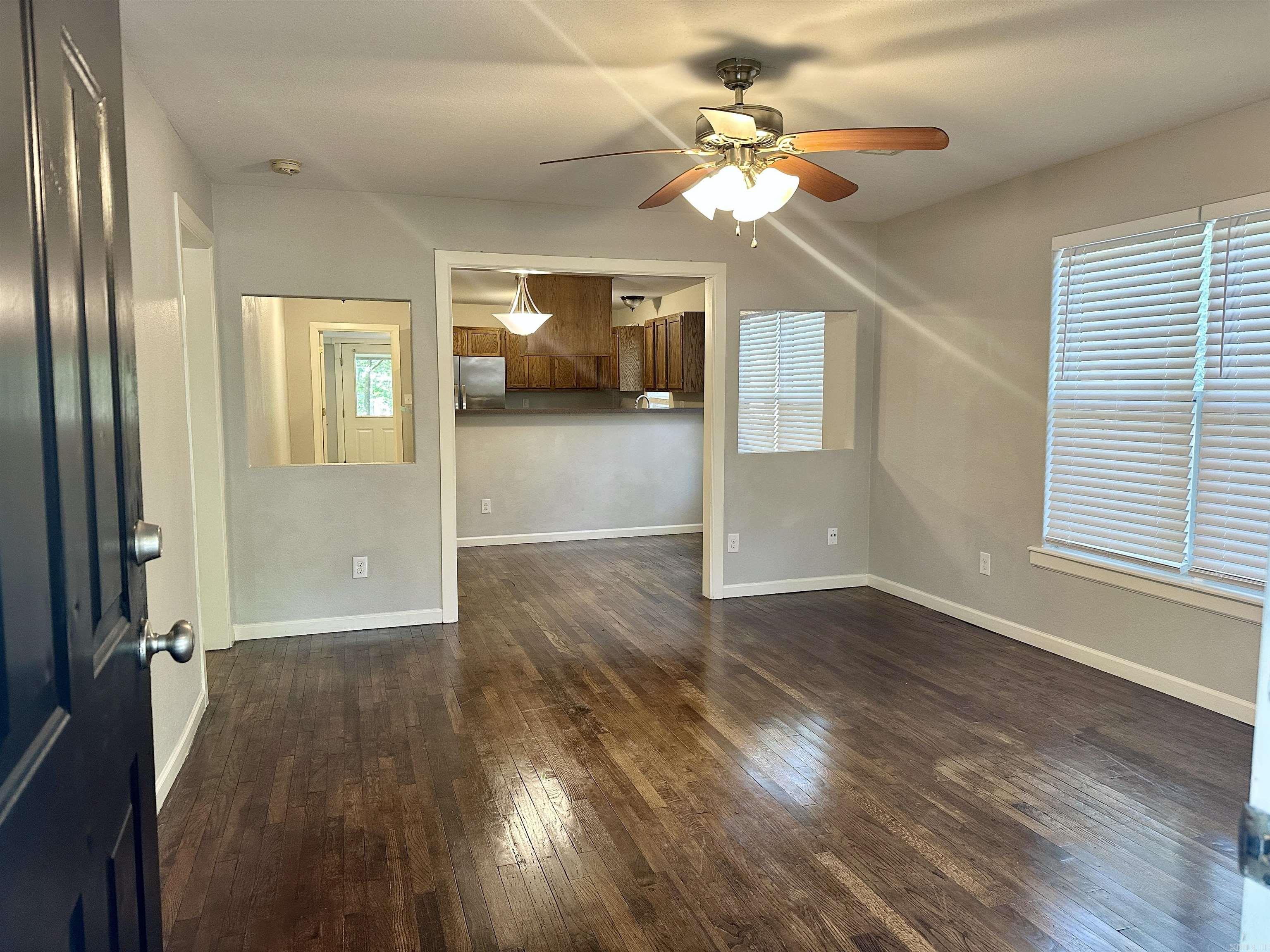 1715 Hobson  Hot Springs, AR