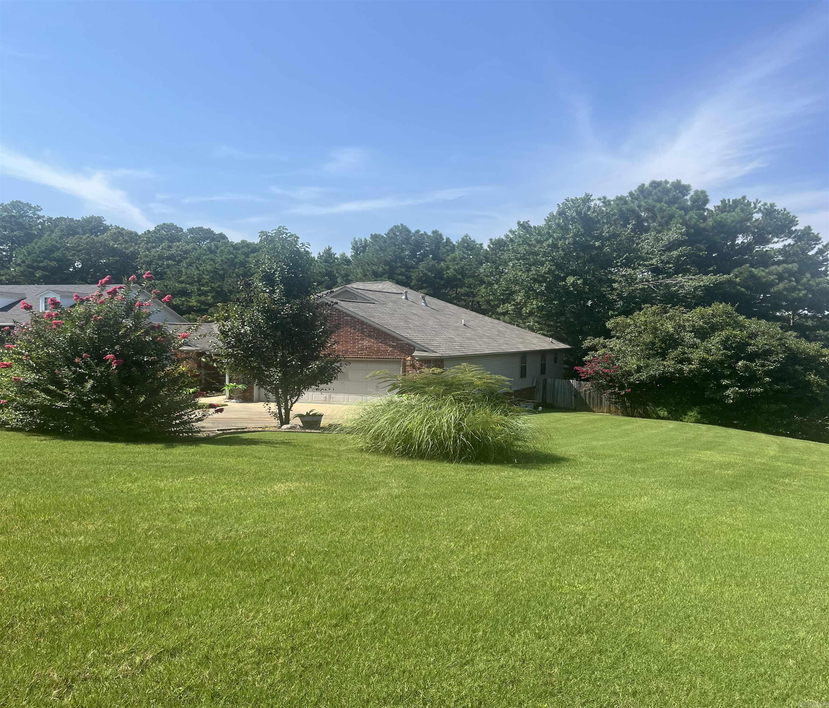 2 Alberta Cove  Maumelle, AR
