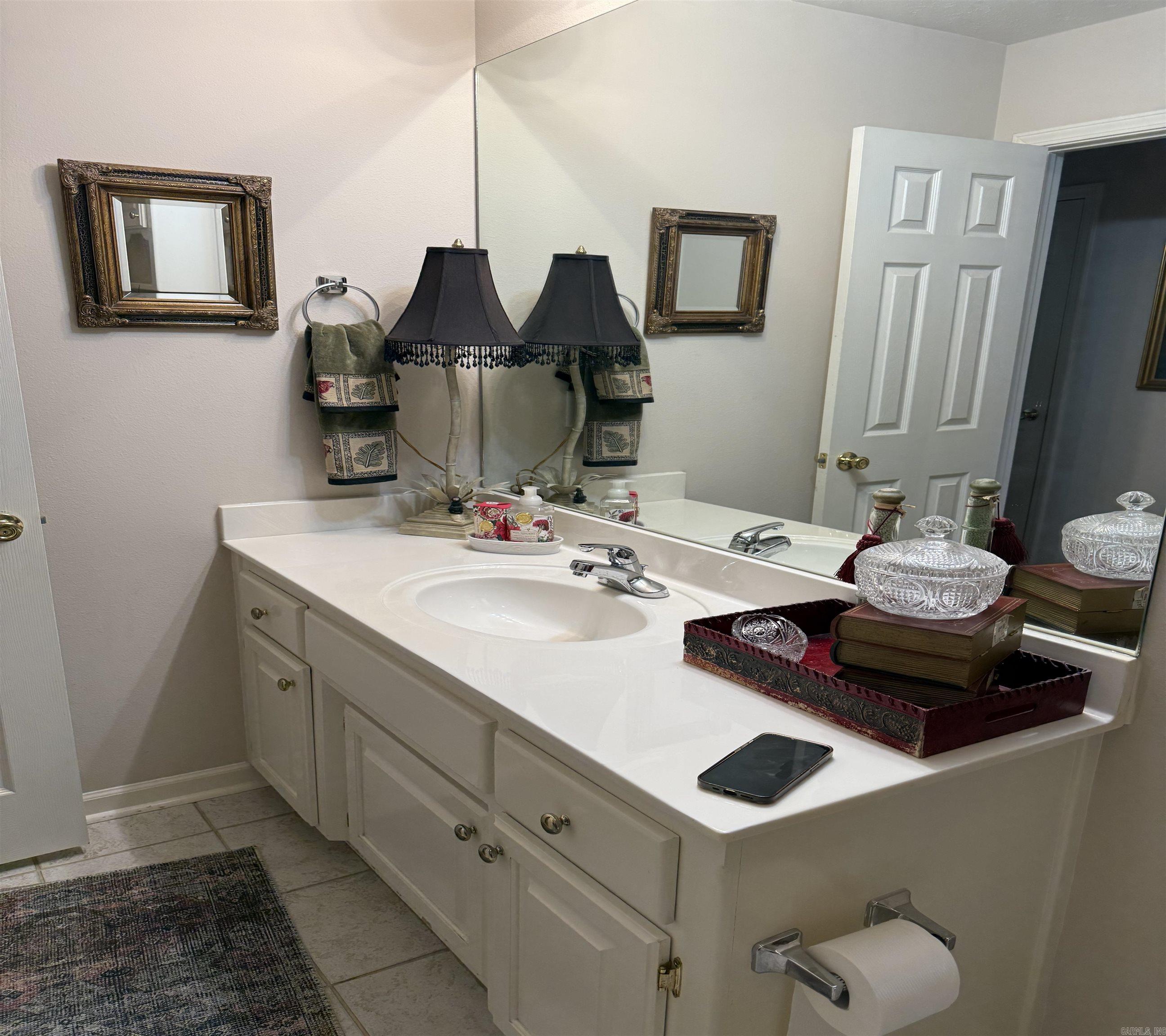 2 Alberta Cove  Maumelle, AR