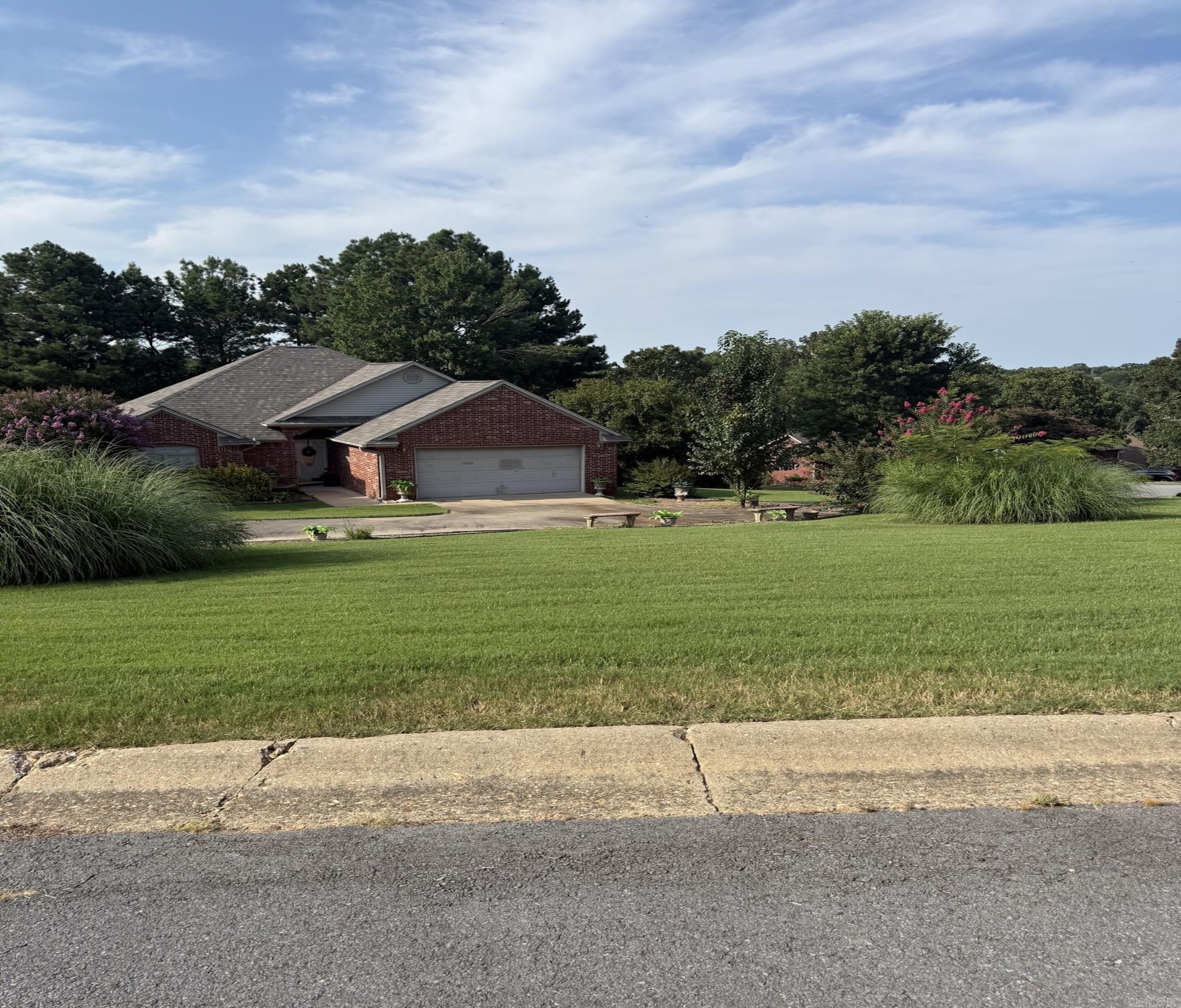 2 Alberta Cove  Maumelle, AR