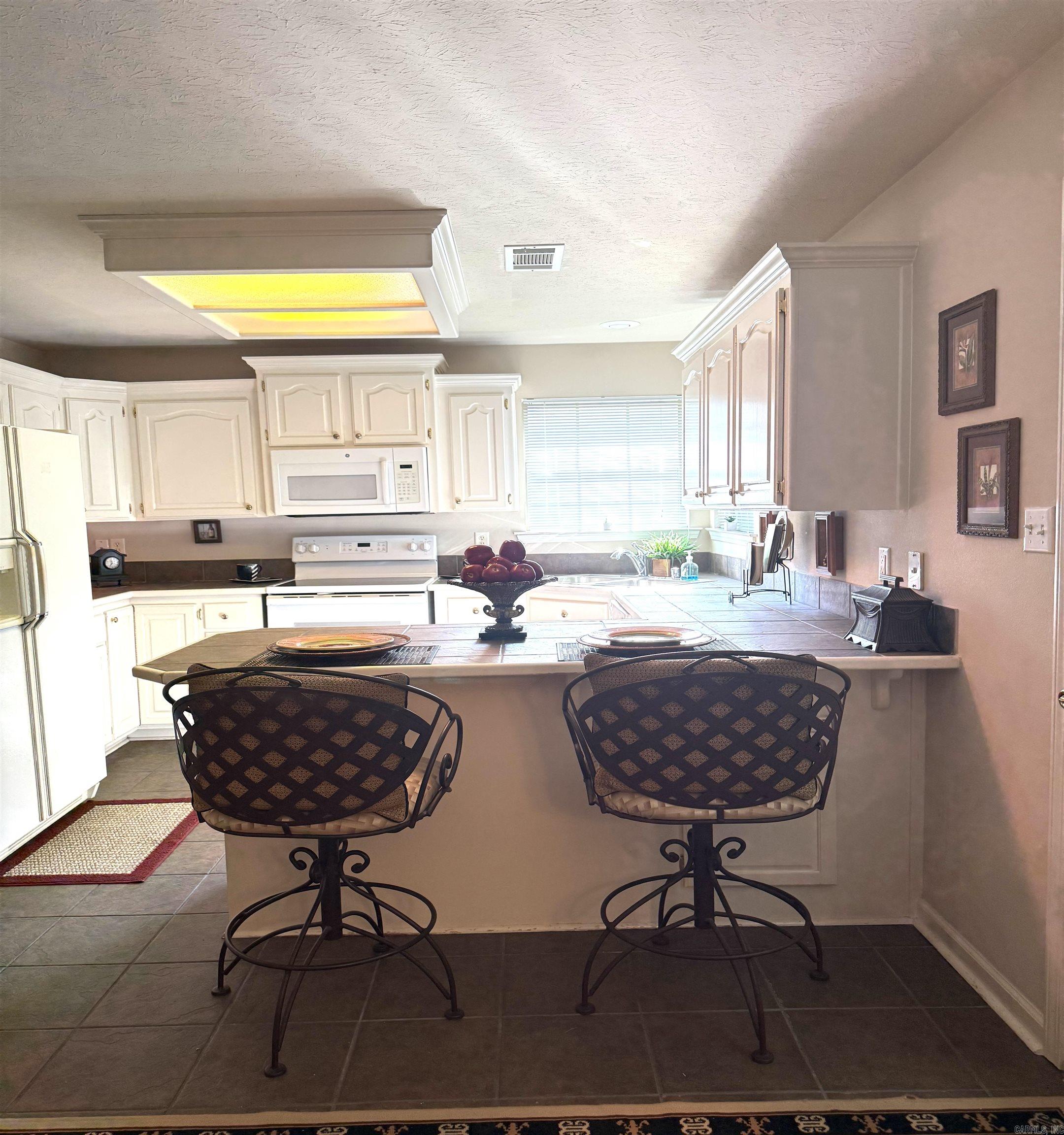 2 Alberta Cove  Maumelle, AR