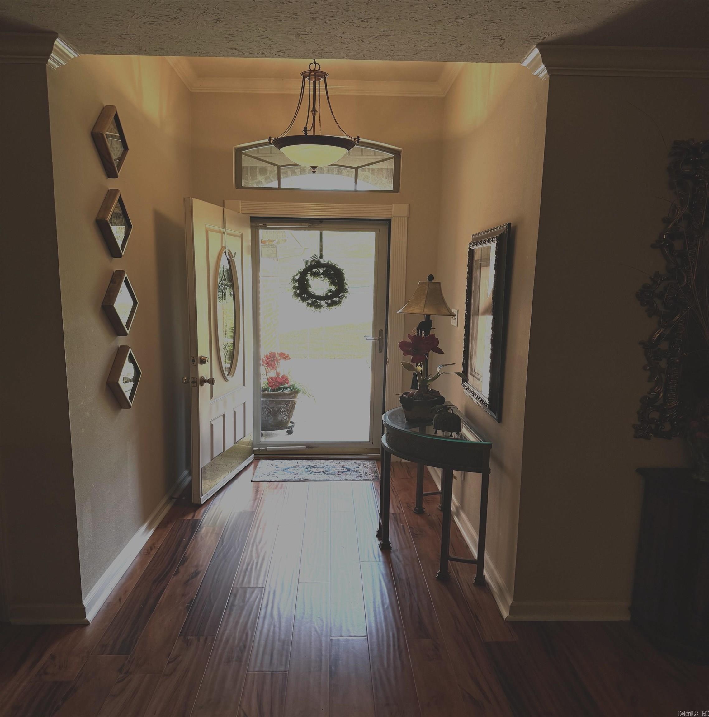 2 Alberta Cove  Maumelle, AR