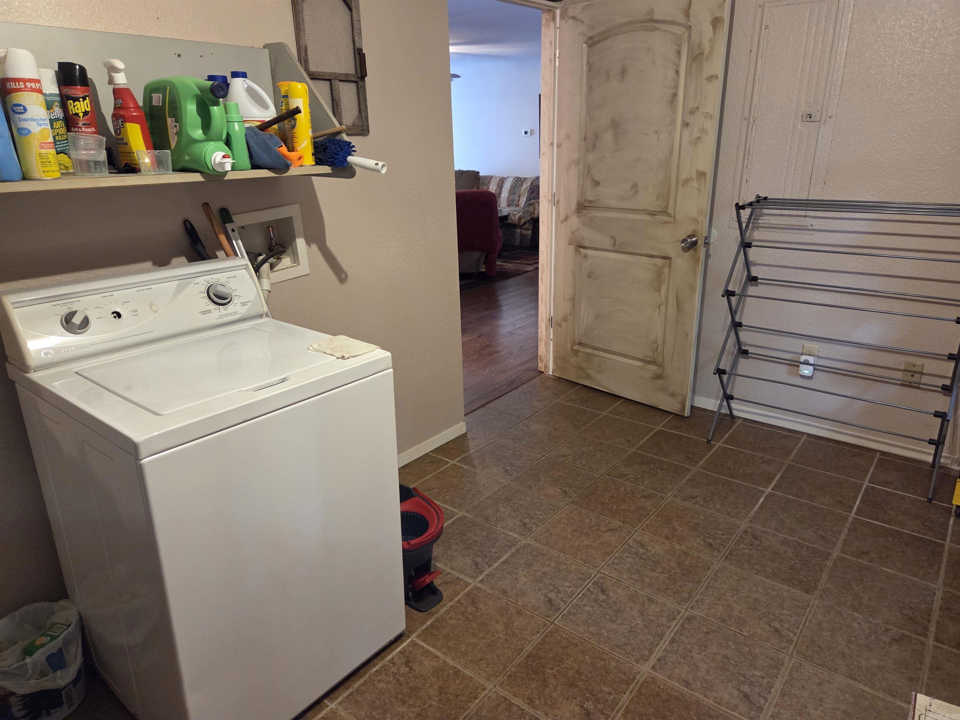 3810 E 6th  Russellville, AR