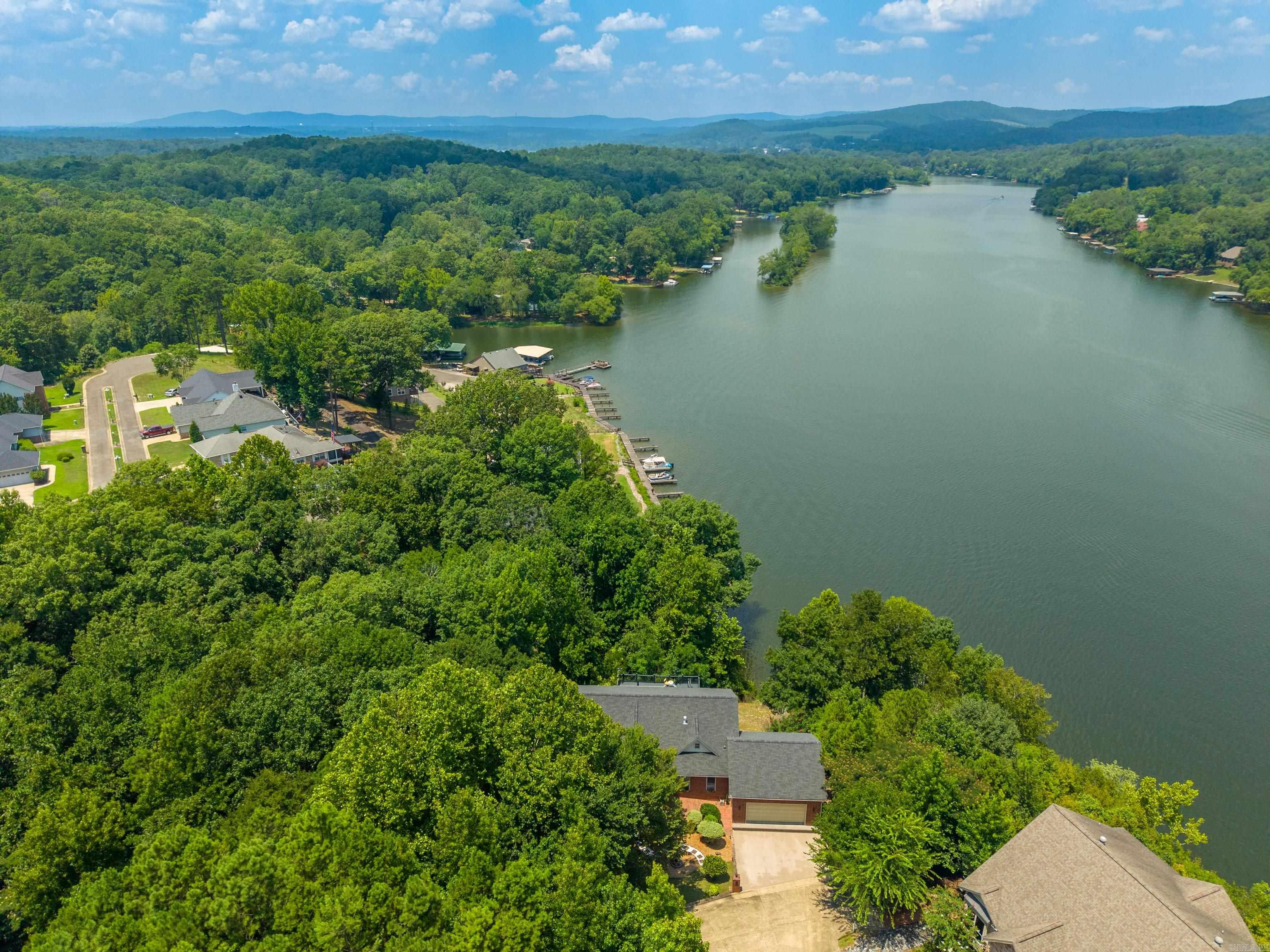 139  Waterfront  Hot Springs, AR