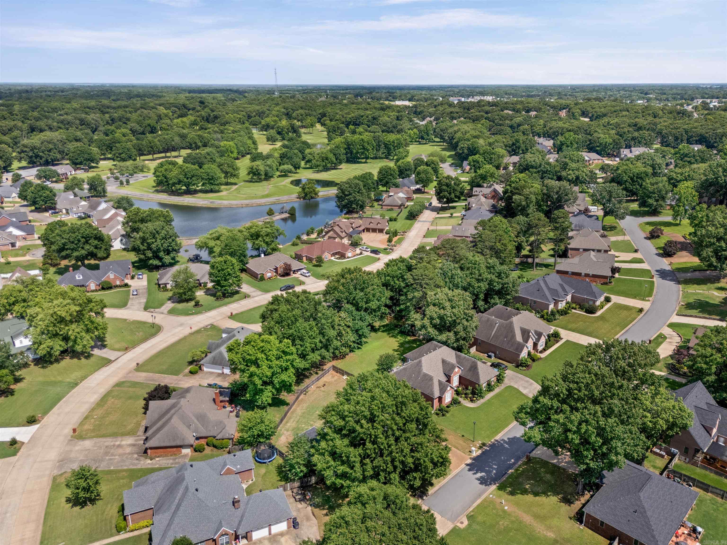 604 Pin Oak Dr  Searcy, AR