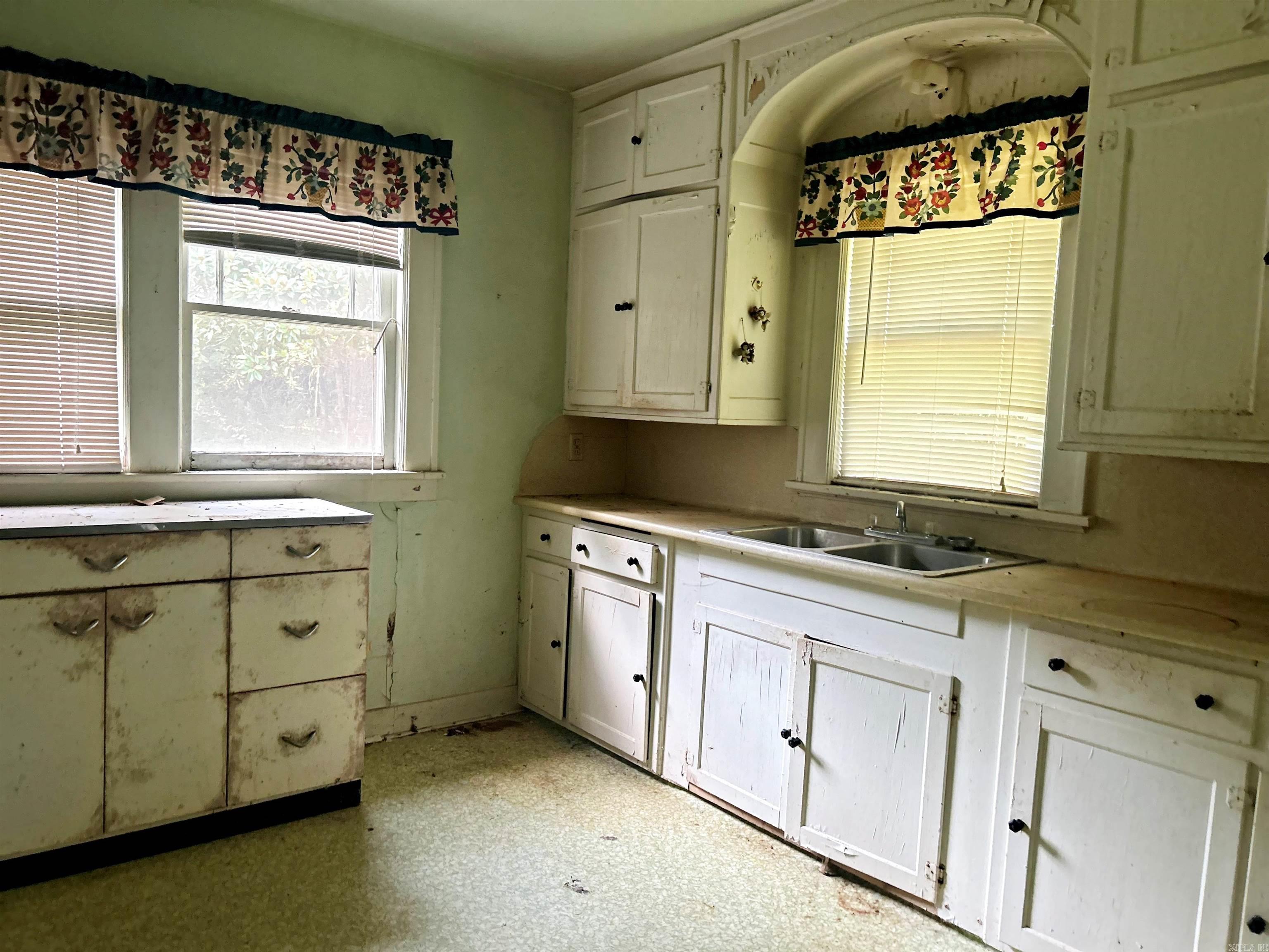 2940 & 3090 Malvern  Arkadelphia, AR